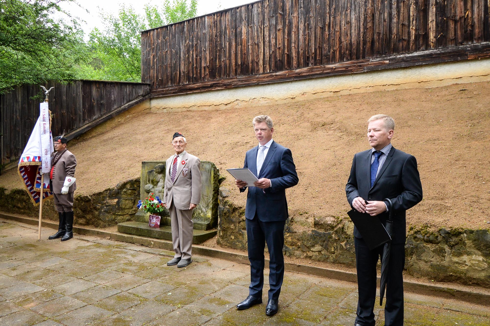 Plzeň uctila památku obětí heydrichiády (foto: M. Pecuch, 9.6.2022)