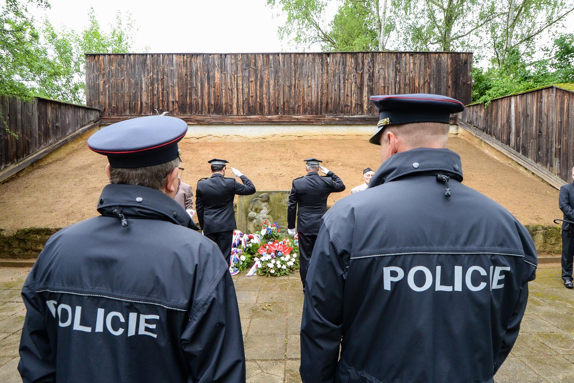 Plzeň uctila památku obětí heydrichiády (foto: M. Pecuch, 9.6.2022)