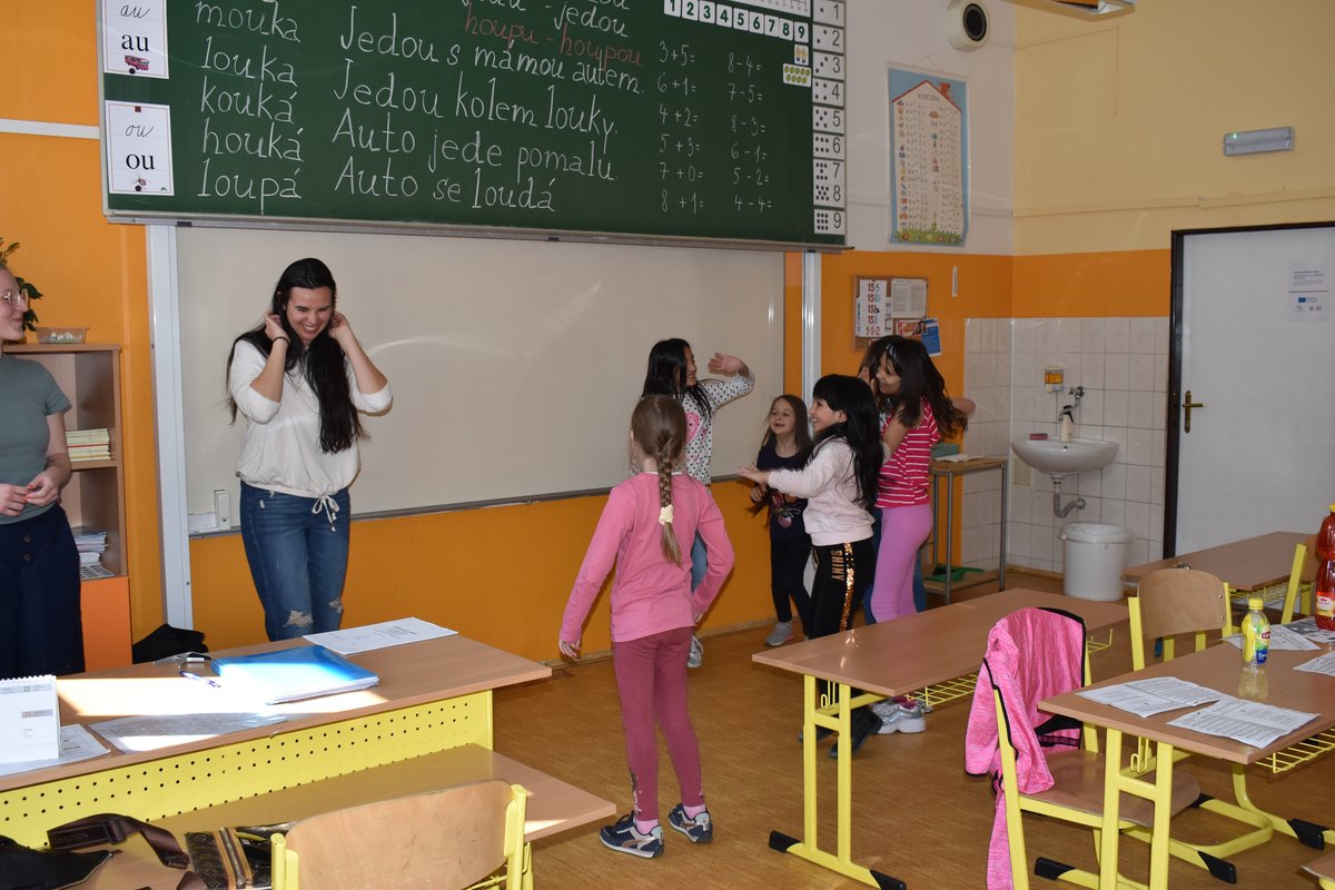 Duháček - kroužek 16. ZŠ (foto: A. Jarošová)