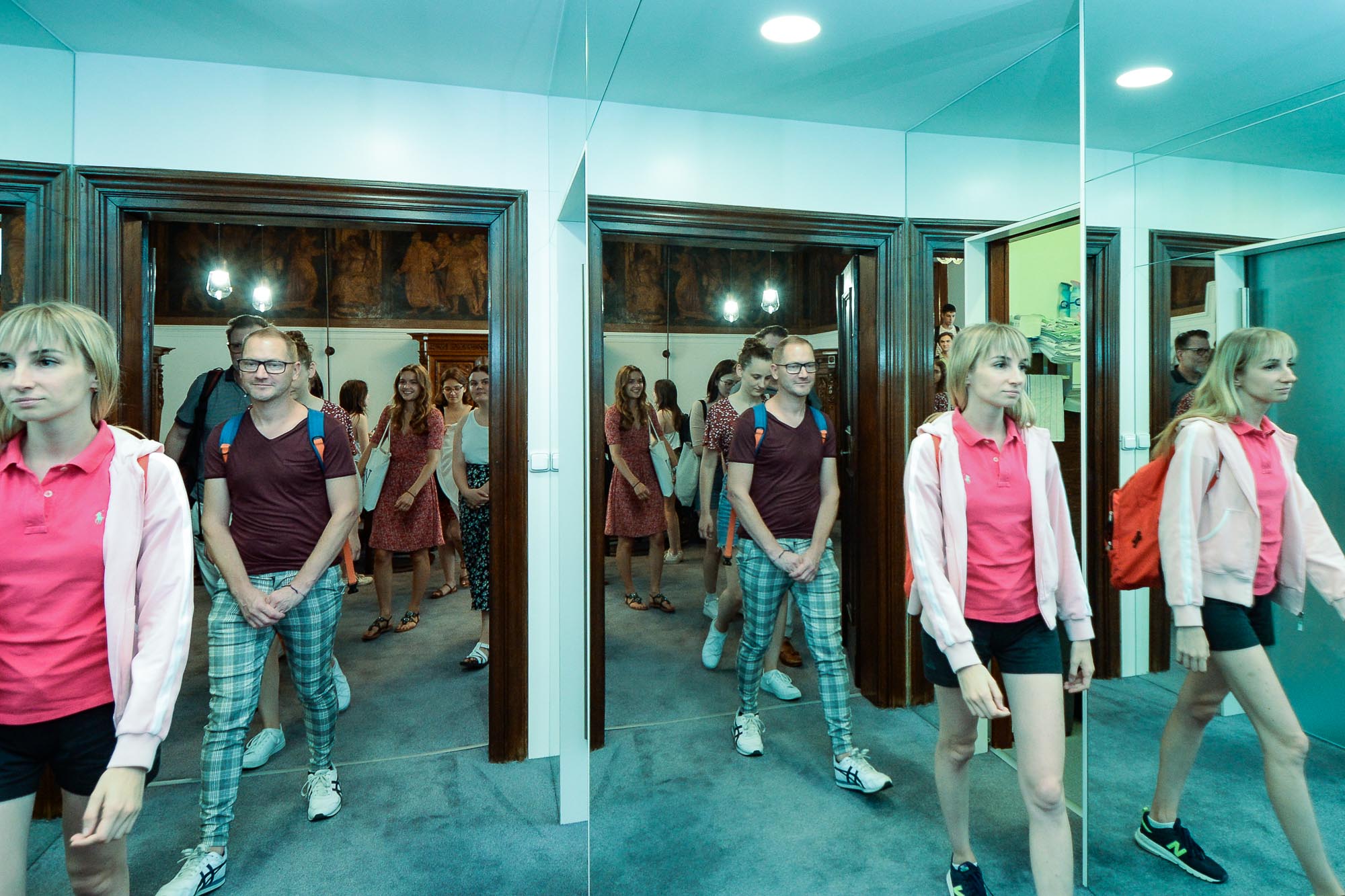 Stipendisté mezinárodní letní jazykové školy navštívili radnici (foto: M. Pecuch, 13.7.2022)