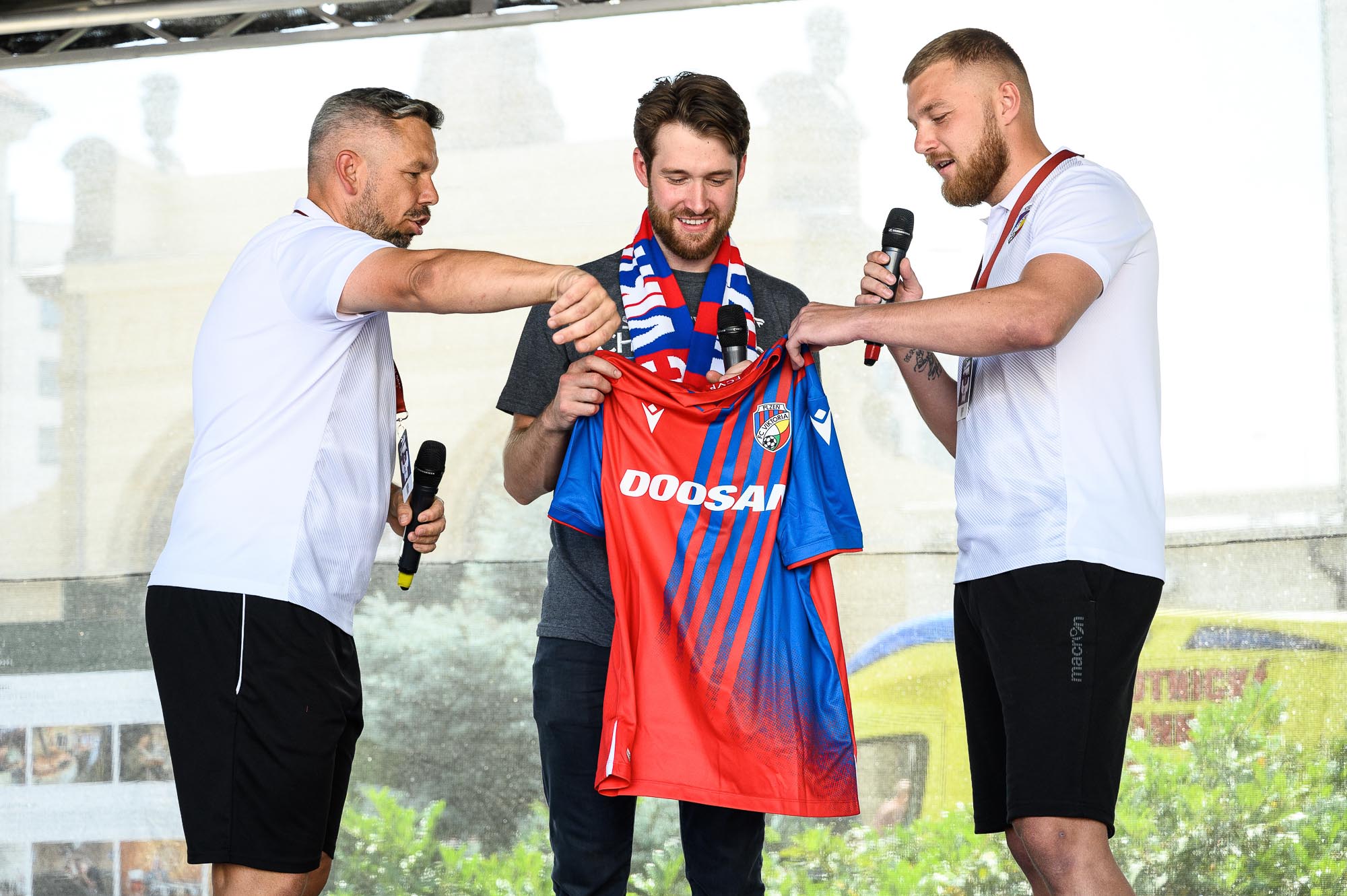 Pavel Francouz přivezl do Plzně Stanley Cup (foto: V. Vecka, 22.7.2022)