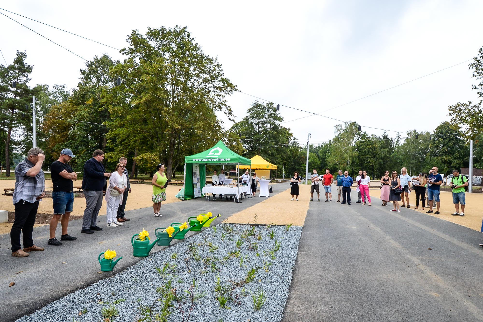 Zrevitalizovaný park za OC Plzeň Plaza se otevřel veřejnosti (foto: M. Pecuch, 19.8.2022)