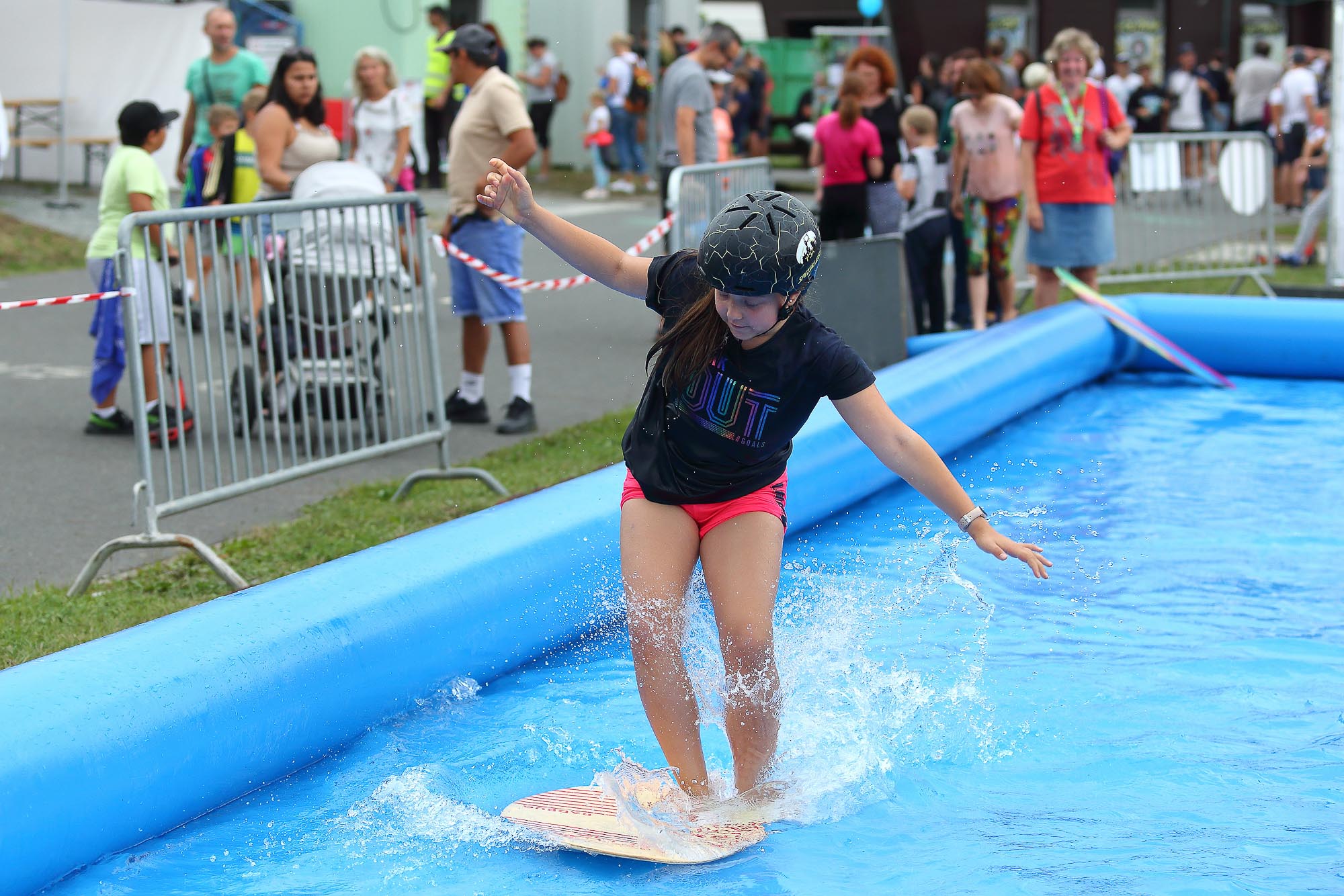Úvodní víkend Sportmanie Plzeň 2022 poznamenal déšť (foto: Z. Vaiz, 20.8.2022)