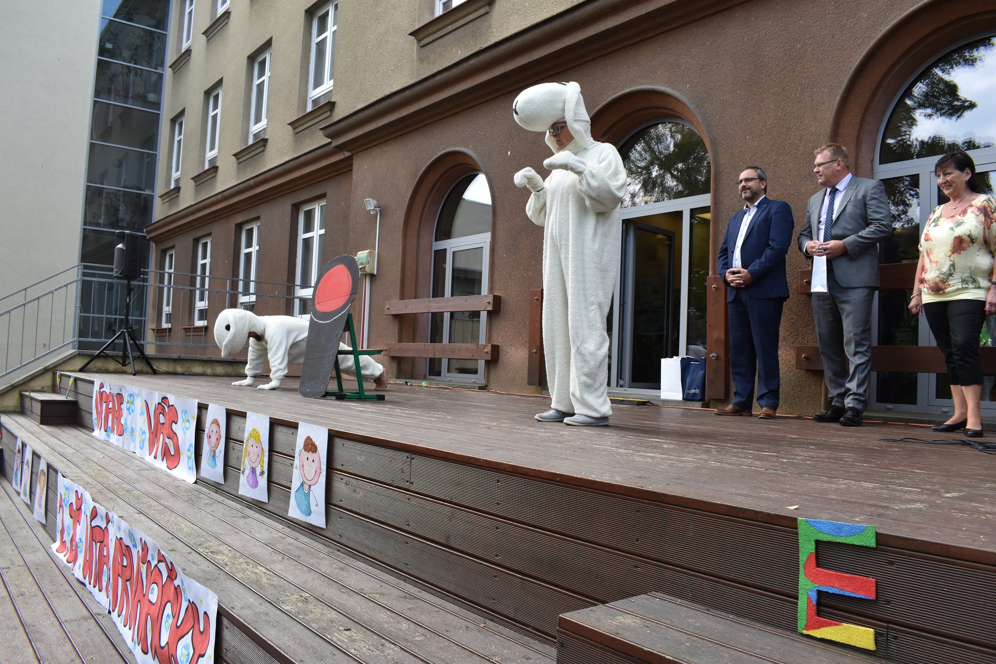 První školní den v Plzni (foto: M. Pecuch, A. Jarošová, E. Kriegerová, H. Josefová, 1.9.2022)