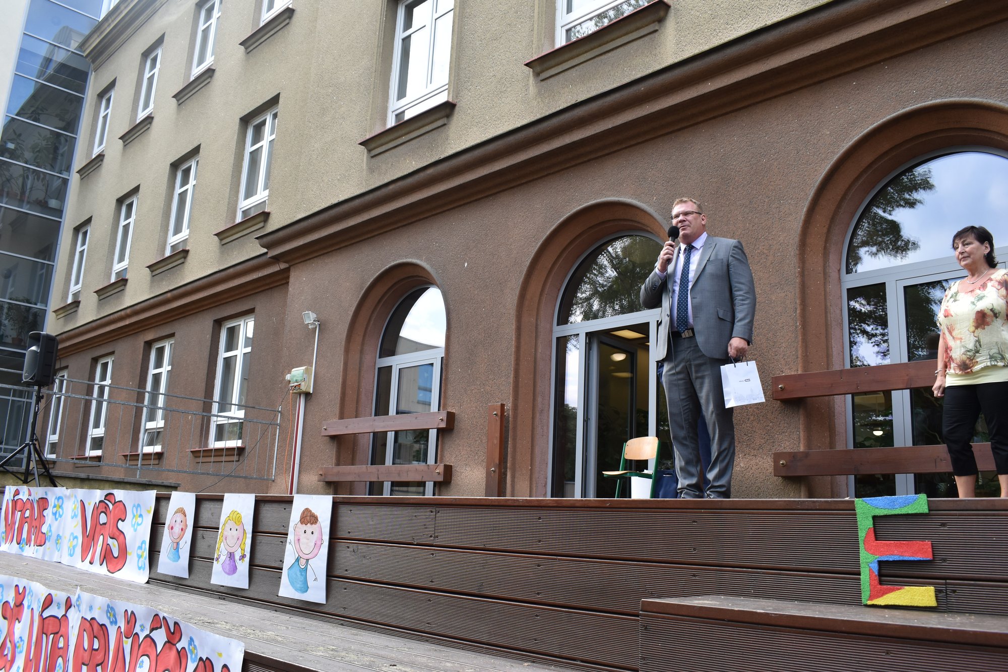 První školní den v Plzni (foto: M. Pecuch, A. Jarošová, E. Kriegerová, H. Josefová, 1.9.2022)