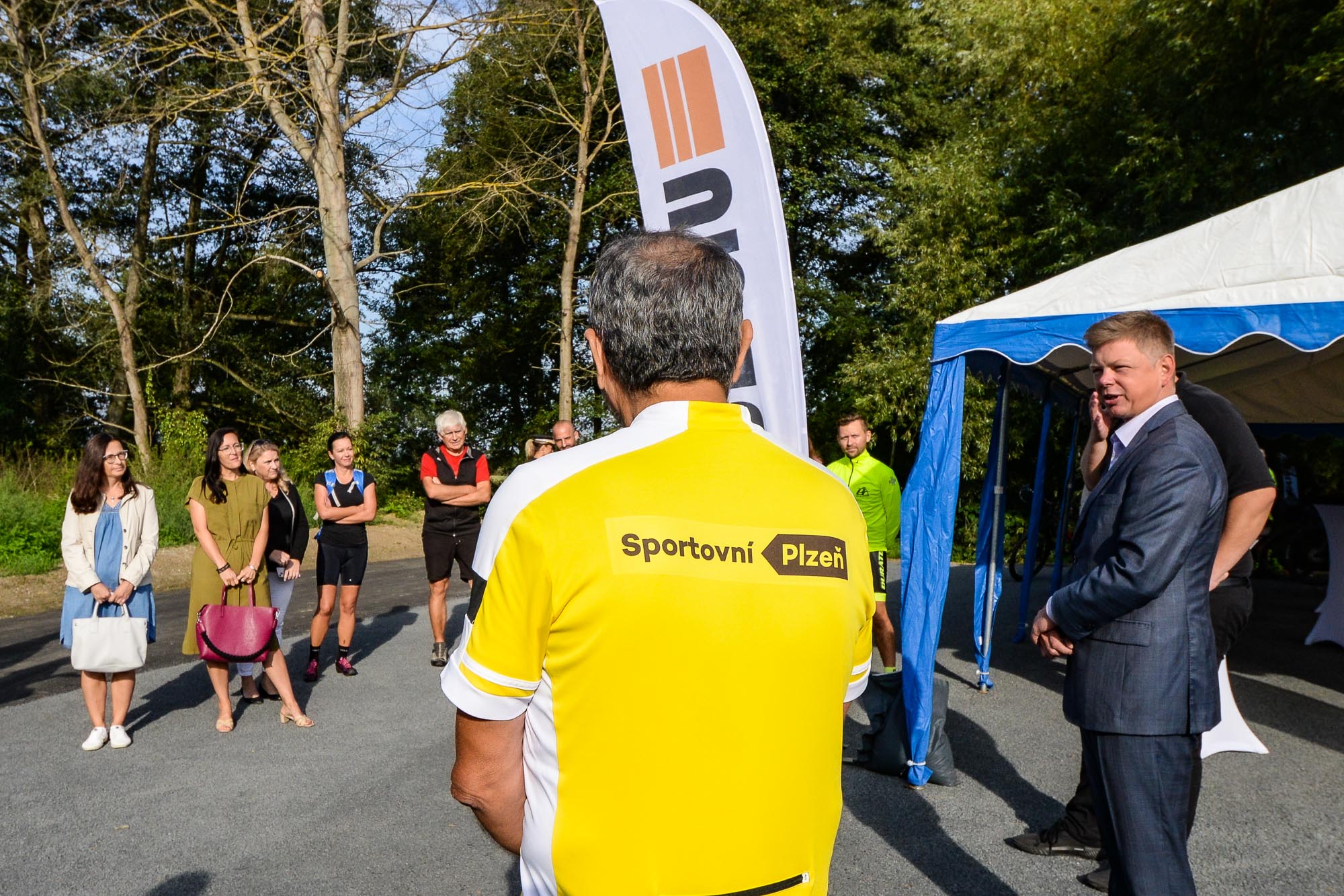 Nová cyklostezka podél Mže z Křimic do Malesic již slouží cyklistům (foto: M. Pecuch, 6.9.2022)