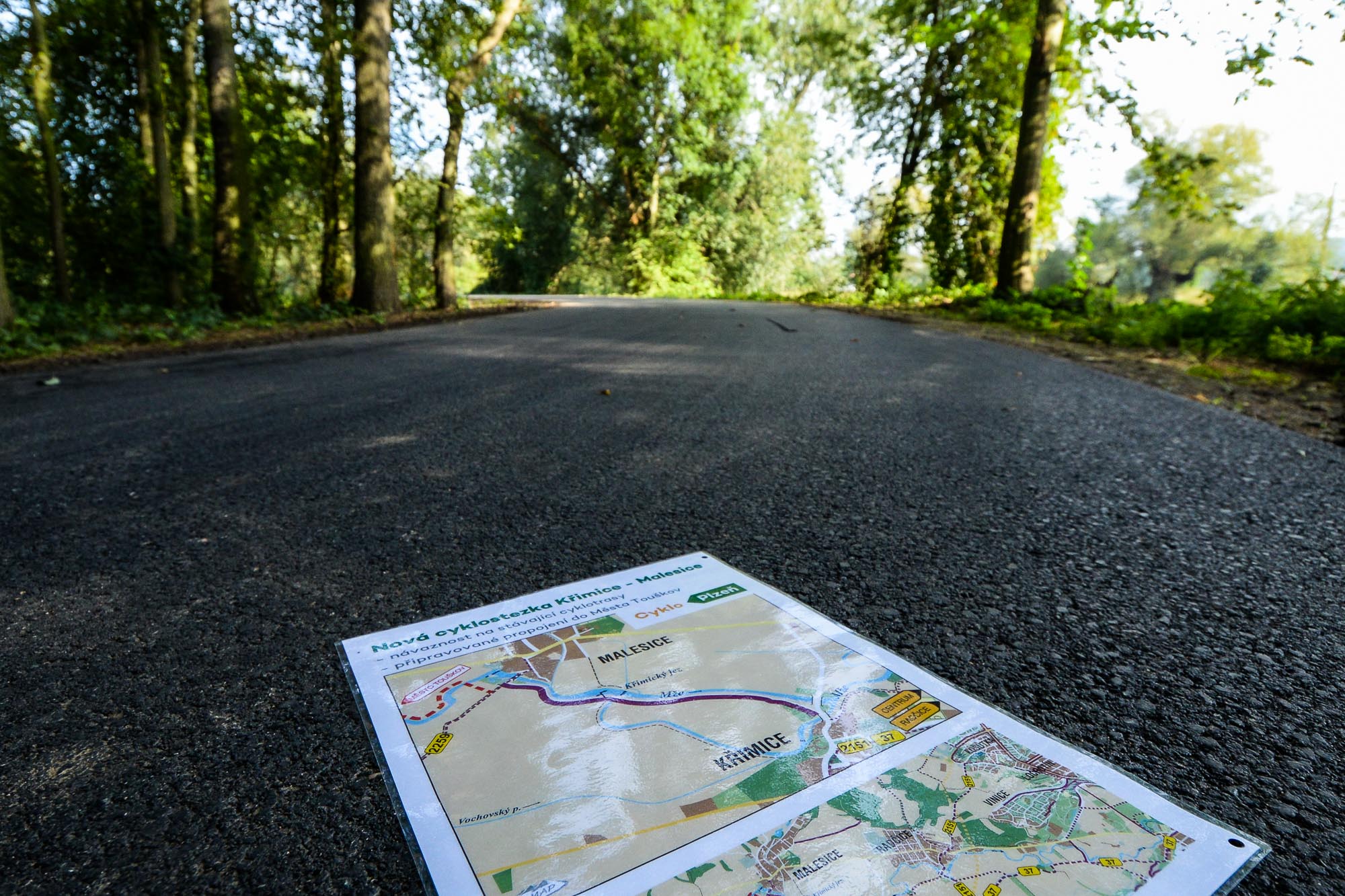 Nová cyklostezka podél Mže z Křimic do Malesic již slouží cyklistům (foto: M. Pecuch, 6.9.2022)
