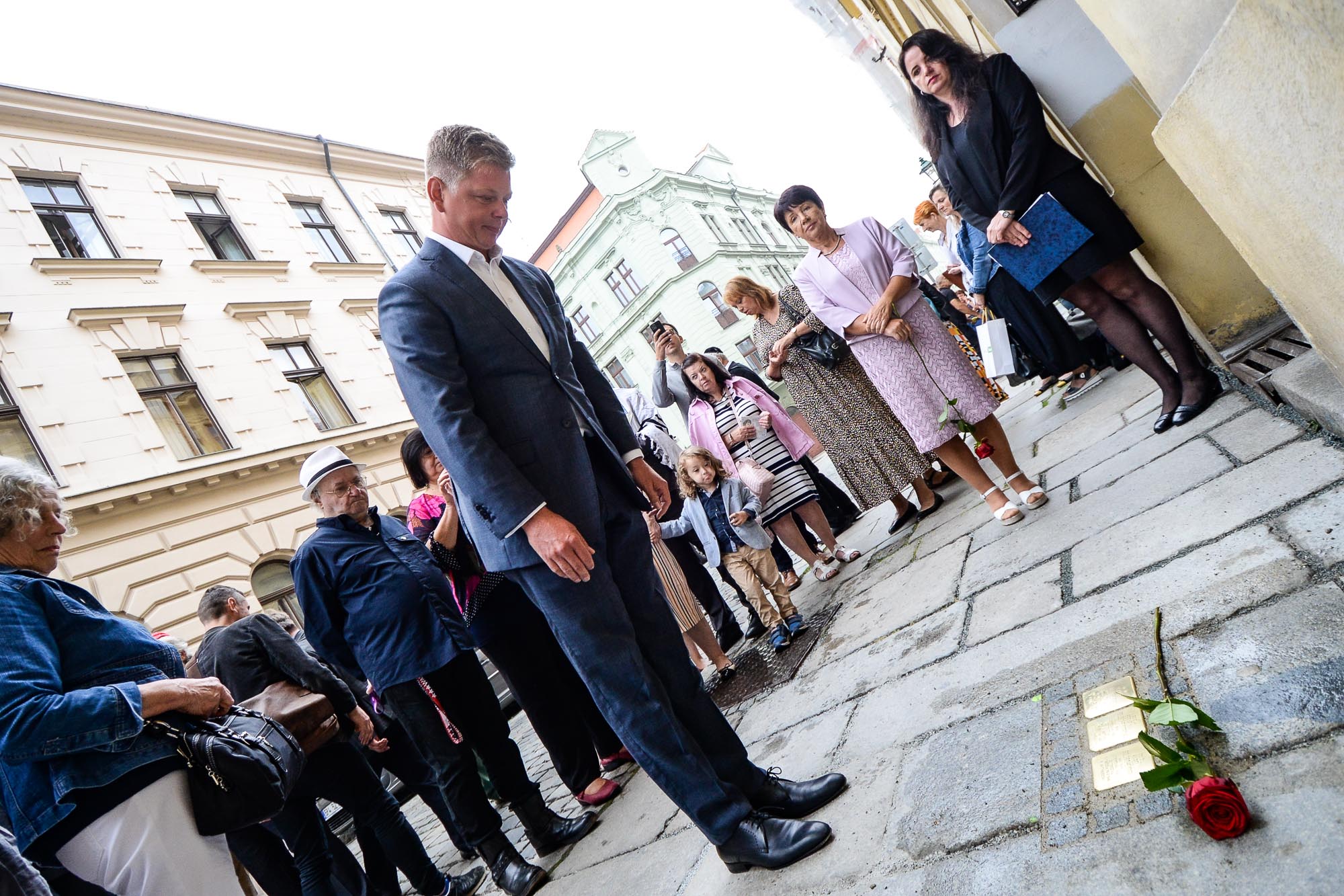 Kameny zmizelých připomínají oběti holokaustu (foto: M. Pecuch, 7.9.2022)