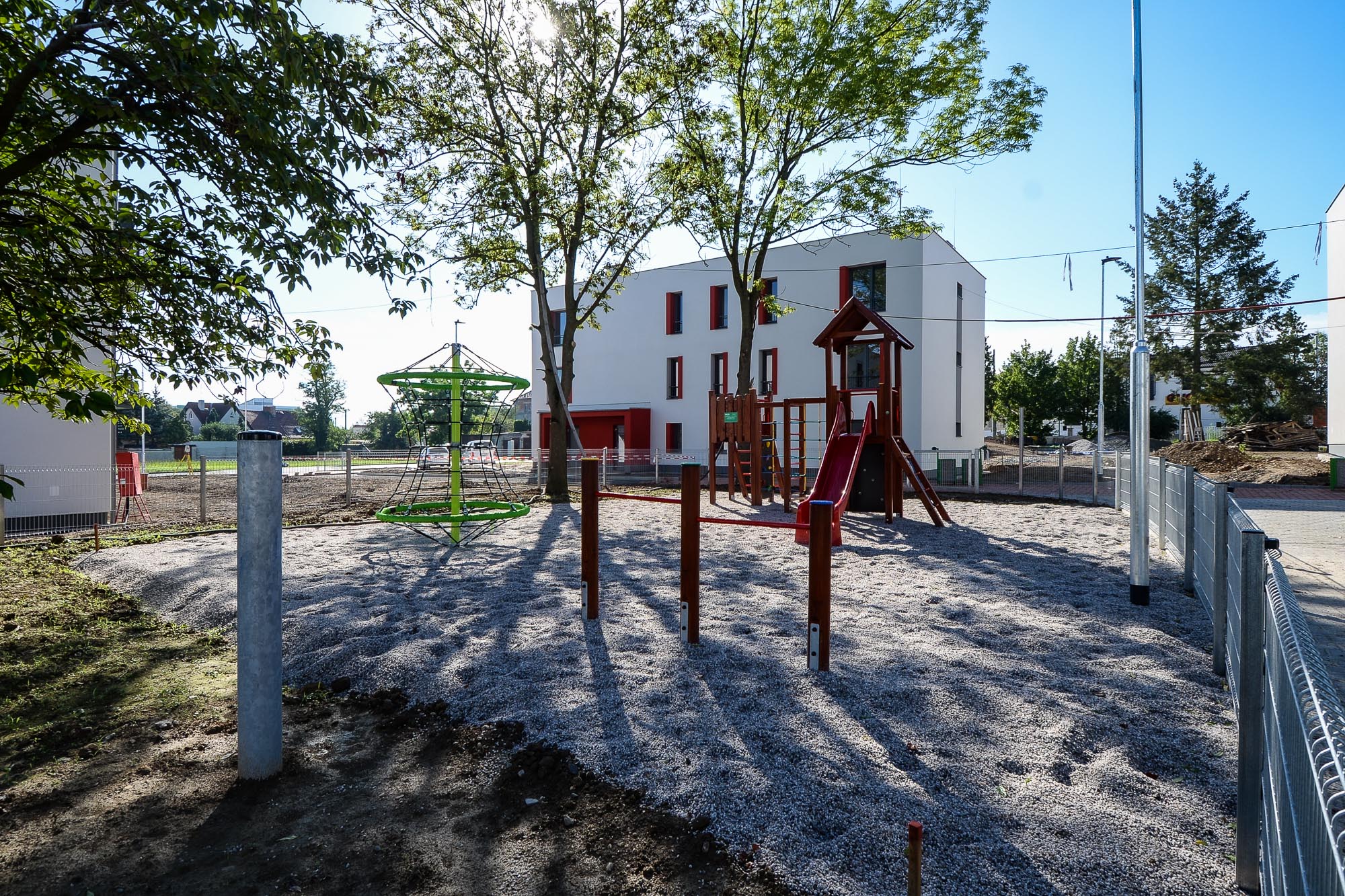 Plzeň postavila 18 bytových domů se 179 byty v lokalitě Zátiší (foto: M. Pecuch, 9.9.2022)