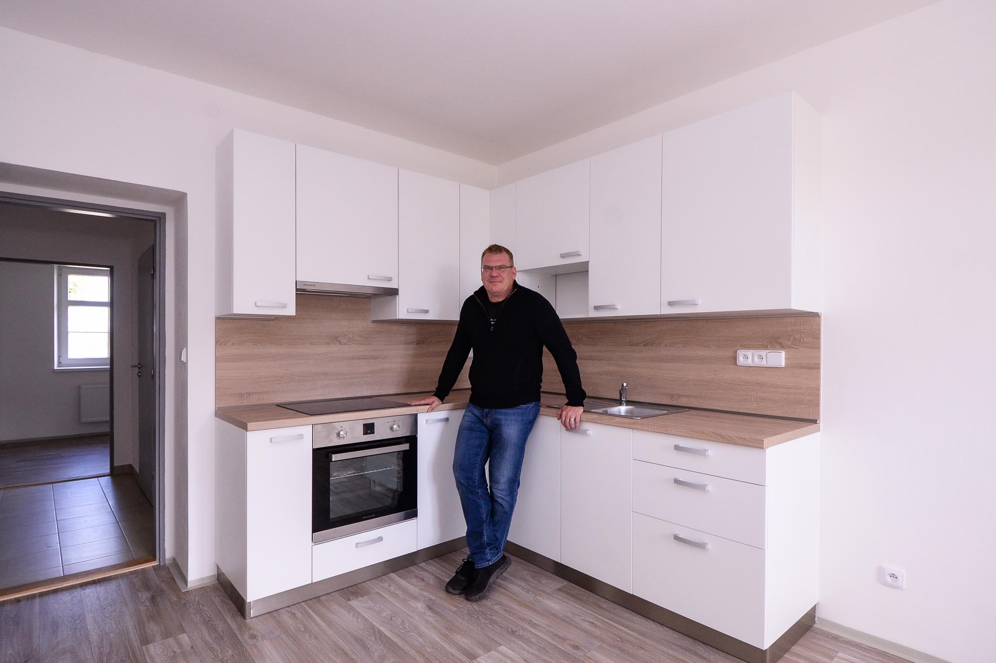 Plzeň nadále proměňuje lokalitu Plac. Opravila v Plachého 52 další bytový dům (foto: M. Pecuch, 21.9.2022)