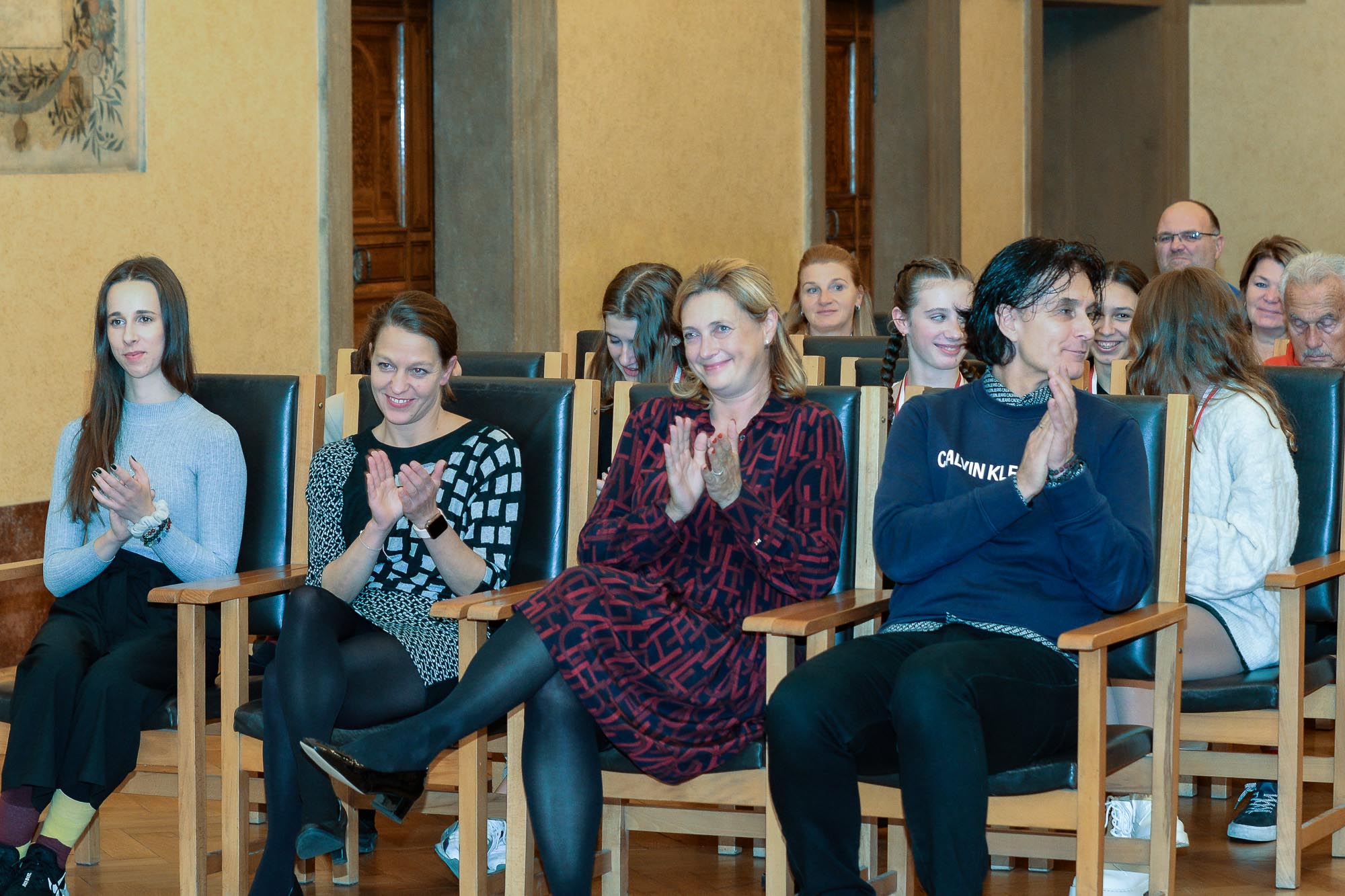 Plzeňské mistryně světa ze Storm Ballet zavítaly na plzeňskou radnici (foto: M. Pecuch, 20.9.2022)