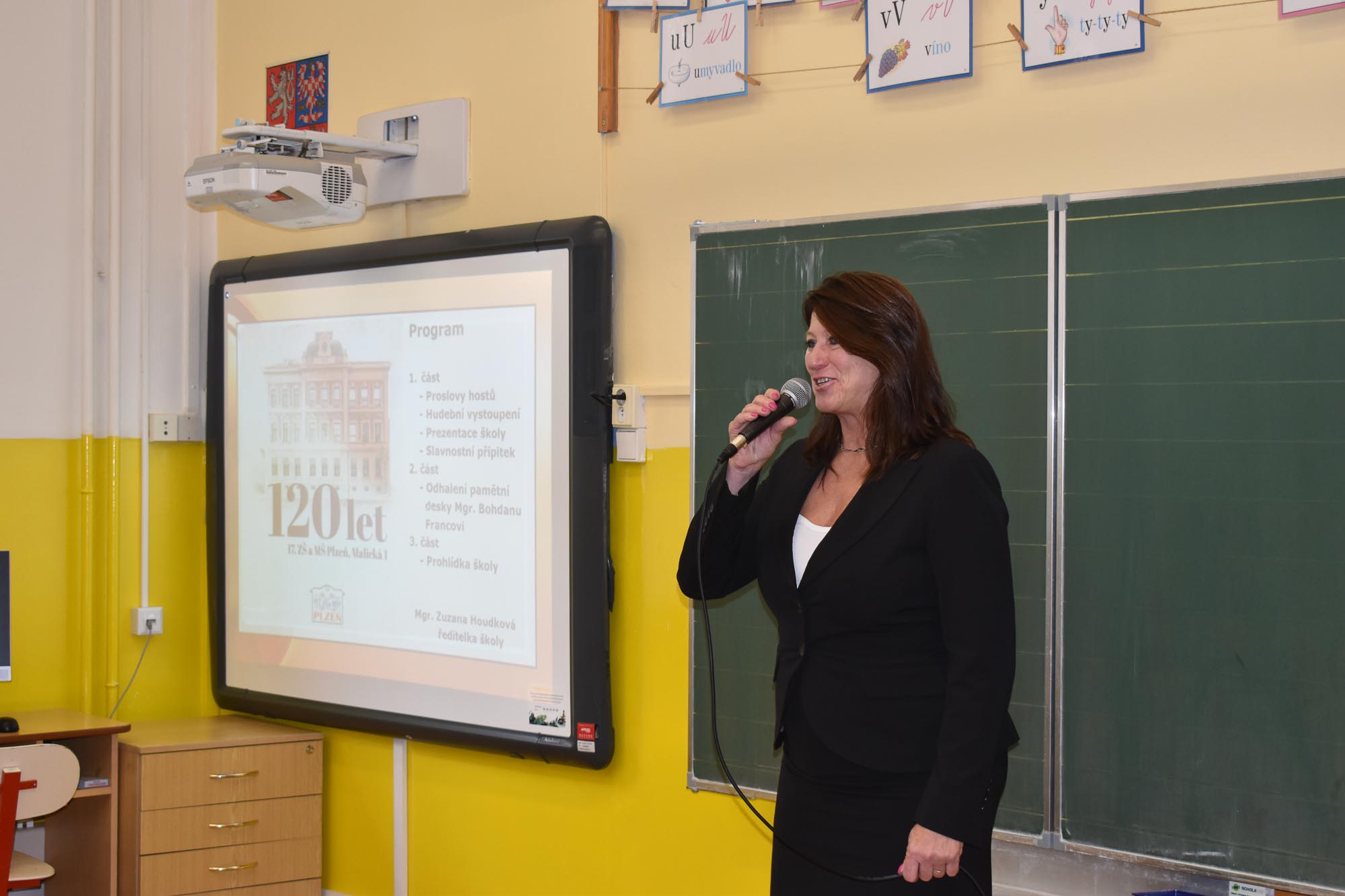 Odhalení pamětní desky Bohdanu Francovi (foto: A. Jarošová, 5.10.2022)