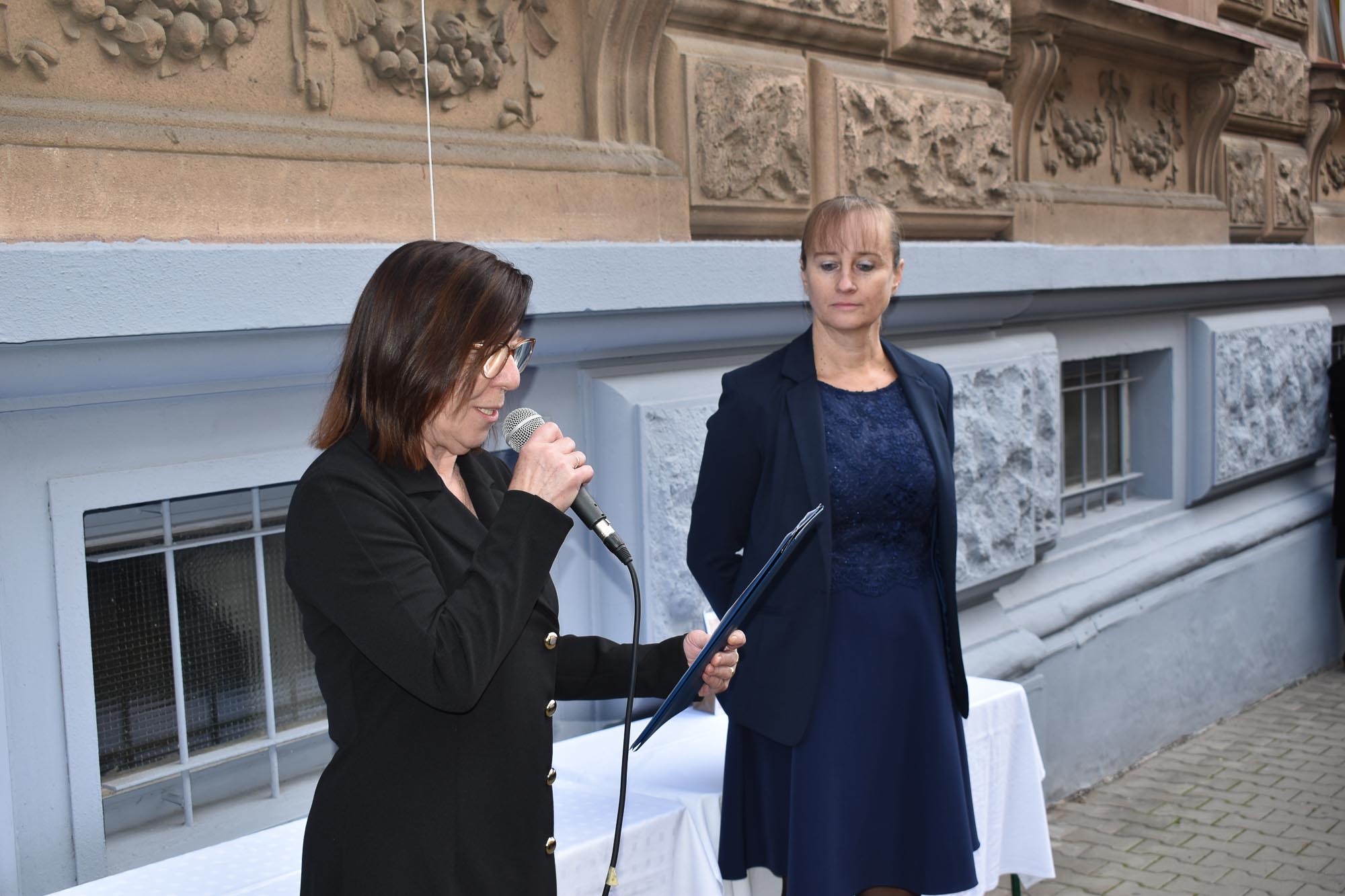 Odhalení pamětní desky Bohdanu Francovi (foto: A. Jarošová, 5.10.2022)