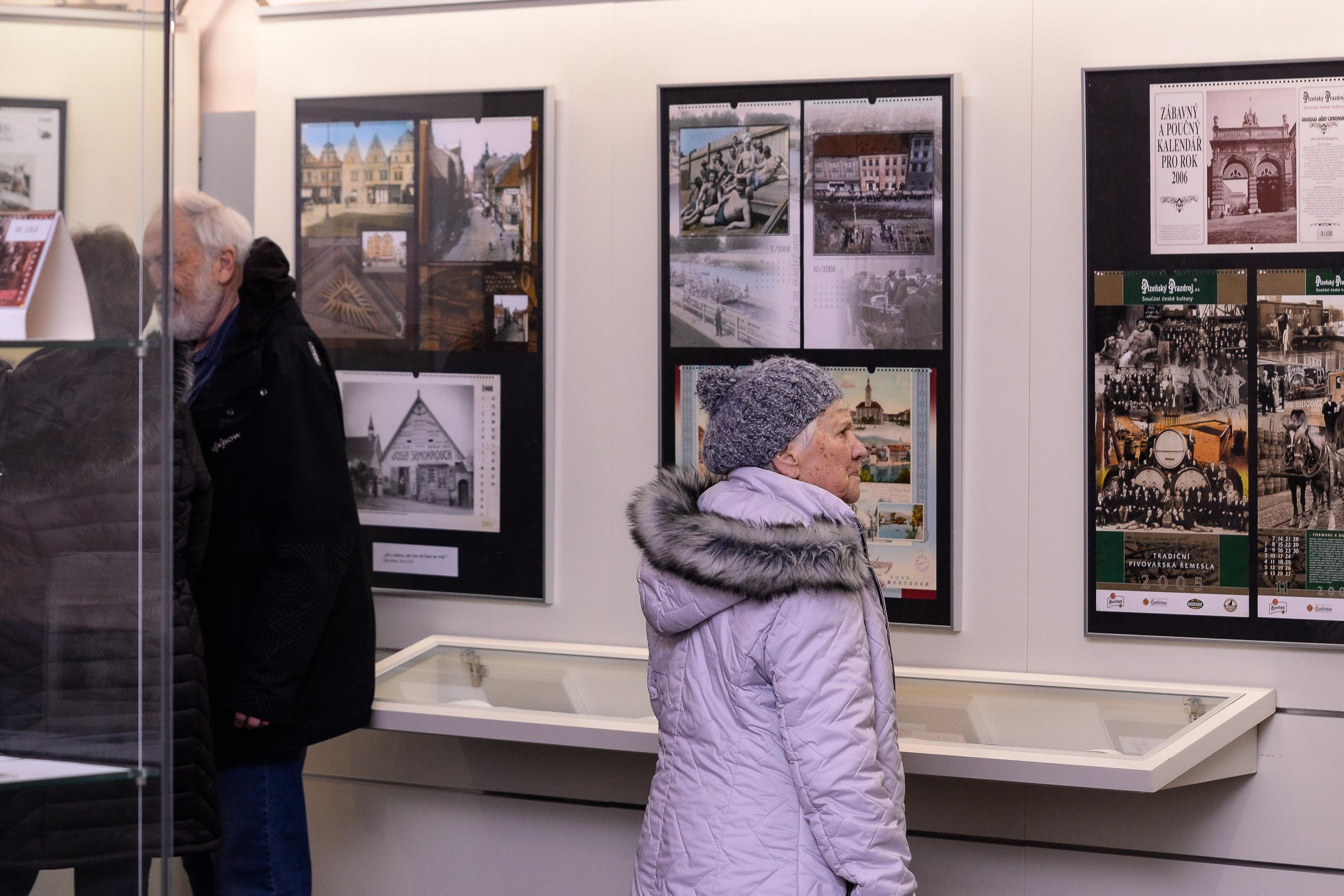 Kalendáře historické i současné aneb Plzeň v kalendářích – svébytných záznamech času (foto: M. Pecuch, 9.1.2023)