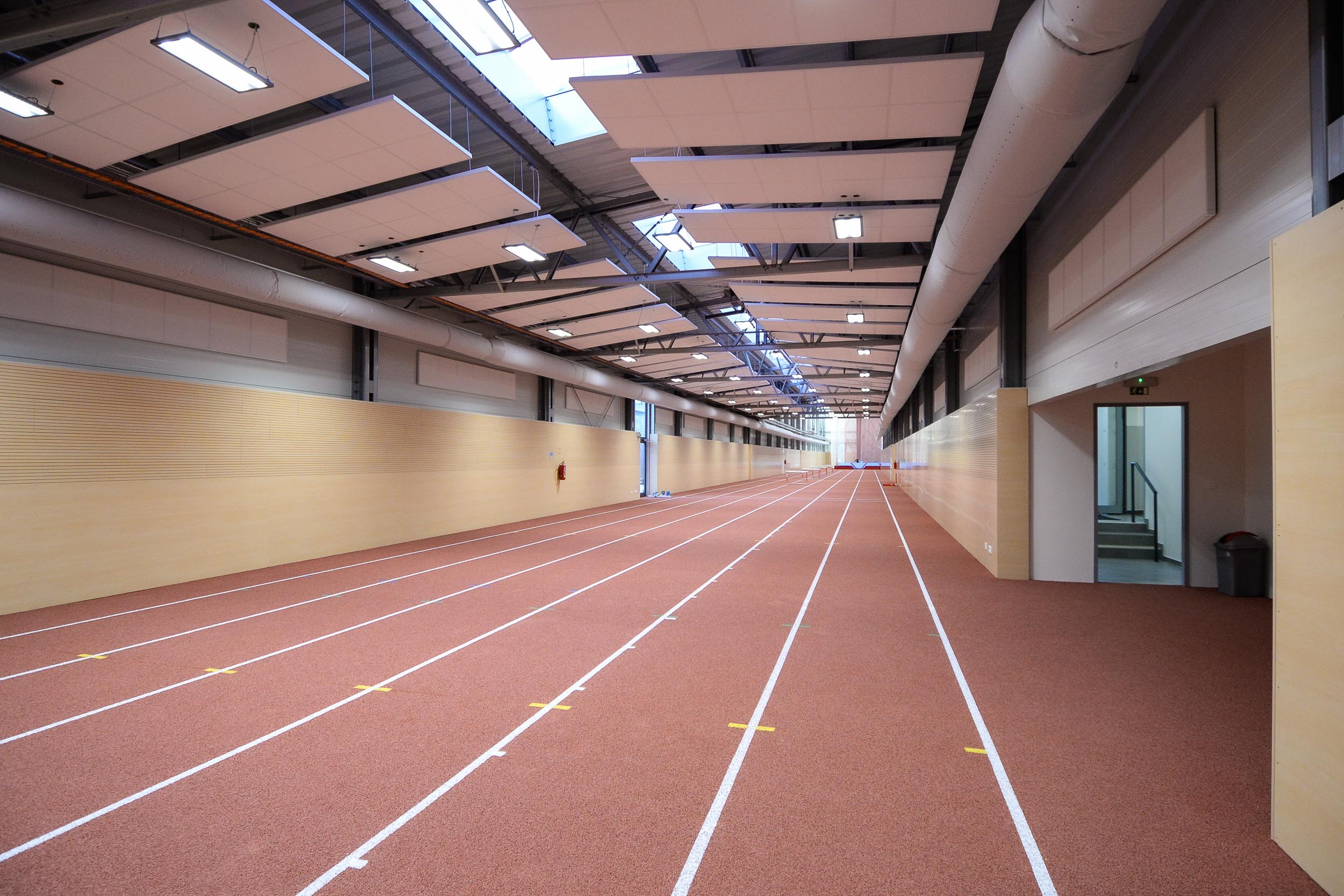 Sportovní gymnázium má novou atletickou halu (foto: M. Pecuch, 25.1.2023)