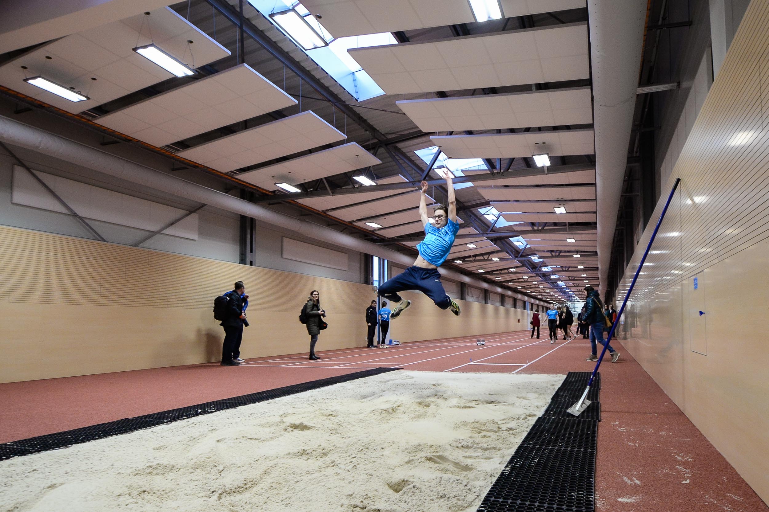 Sportovní gymnázium má novou atletickou halu (foto: M. Pecuch, 25.1.2023)