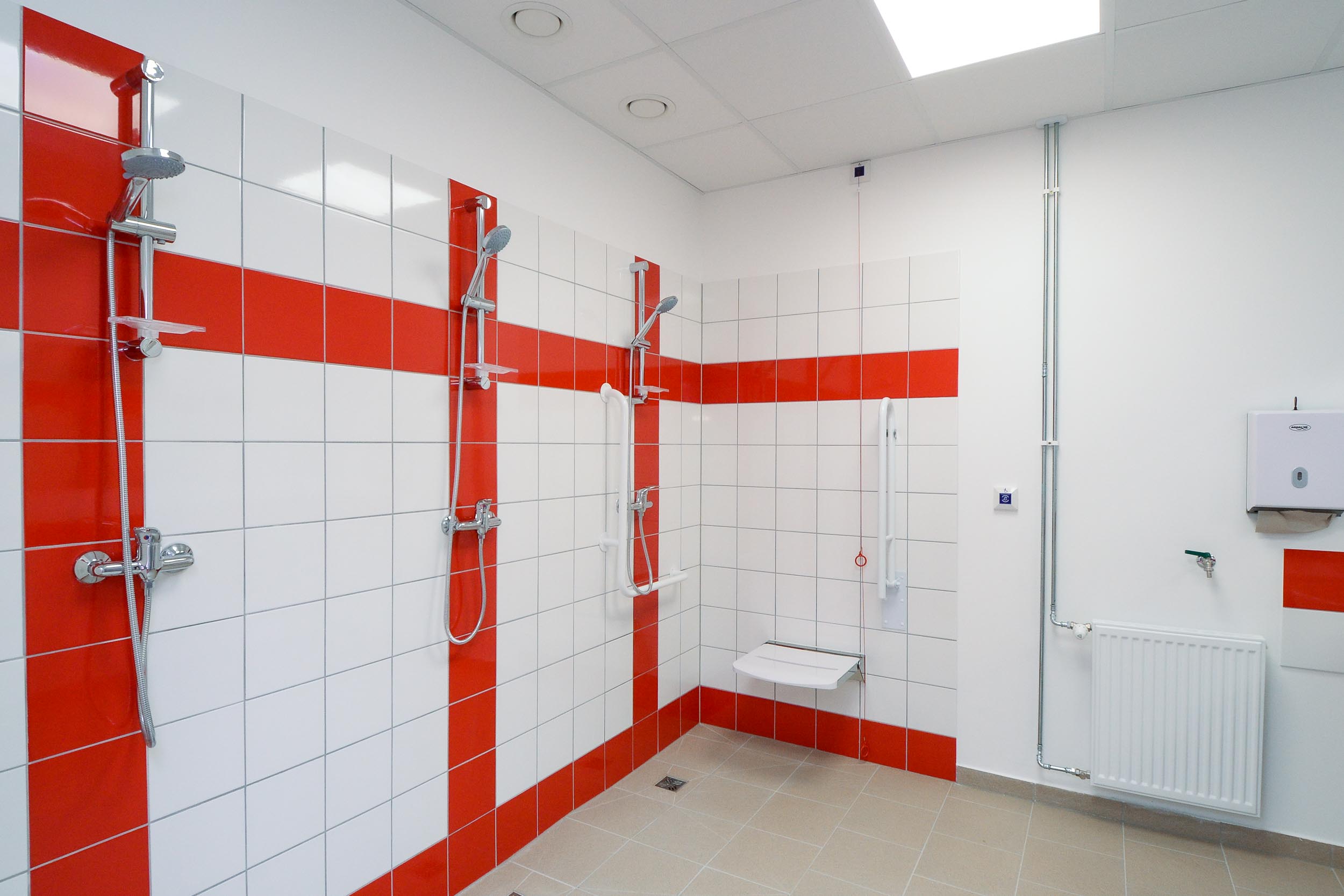 Sportovní gymnázium má novou atletickou halu (foto: M. Pecuch, 25.1.2023)