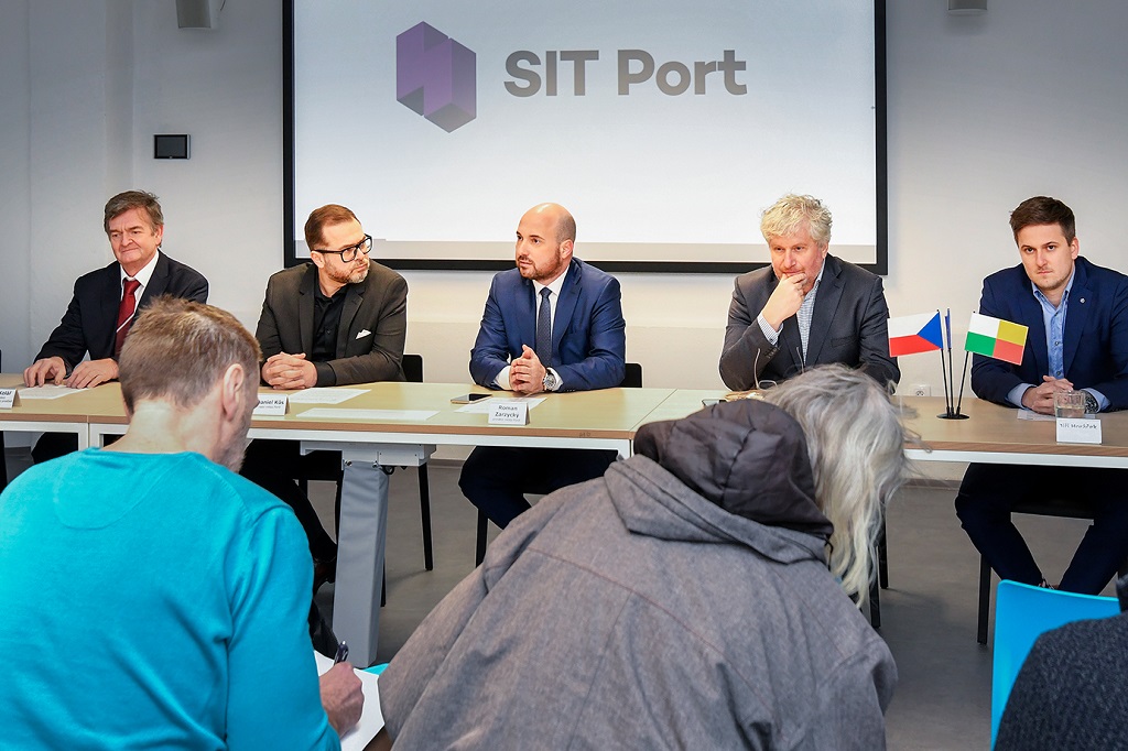 TechTower - otevřeno (foto: M. Chaloupka, 1.2.2023)