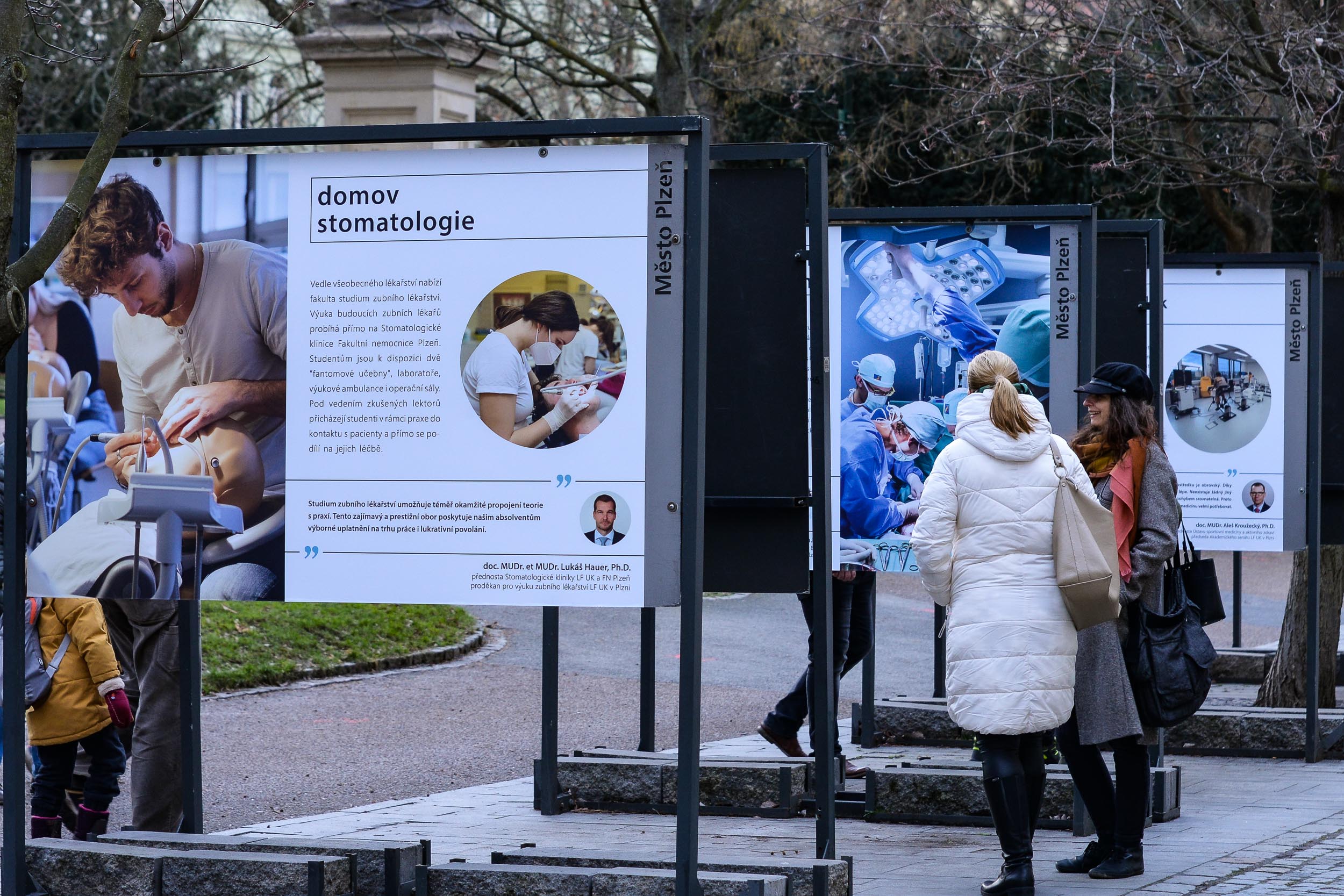 Výstava Lékařská fakulta v Plzni Univerzity Karlovy – cesta k moderní medicíně (foto: M. Pecuch, 1.2.2023)