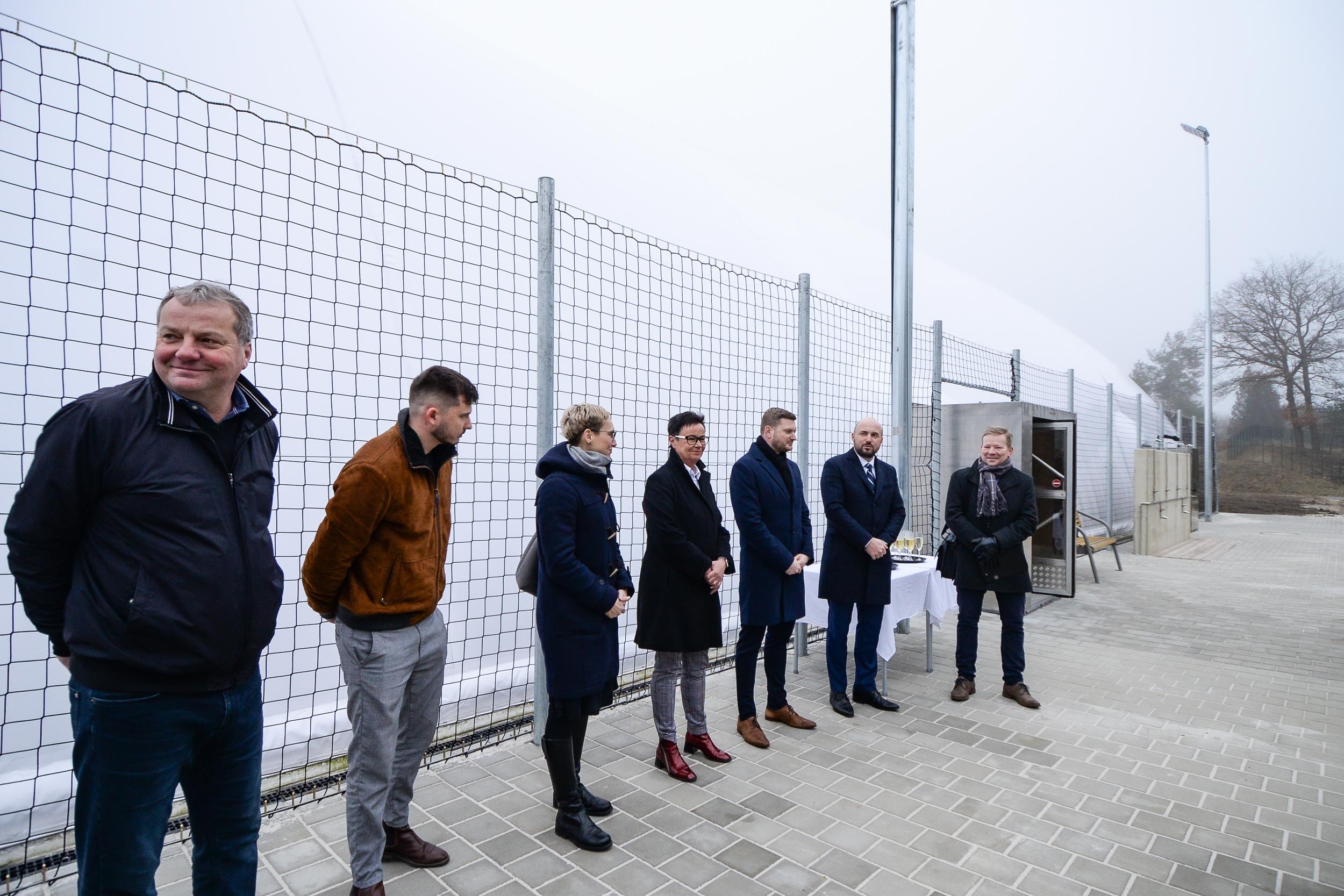 Ve Sportovním areálu na Prokopávce vystavělo město nová hřiště na plážový volejbal (foto: M. Pecuch, 14.2.2023)