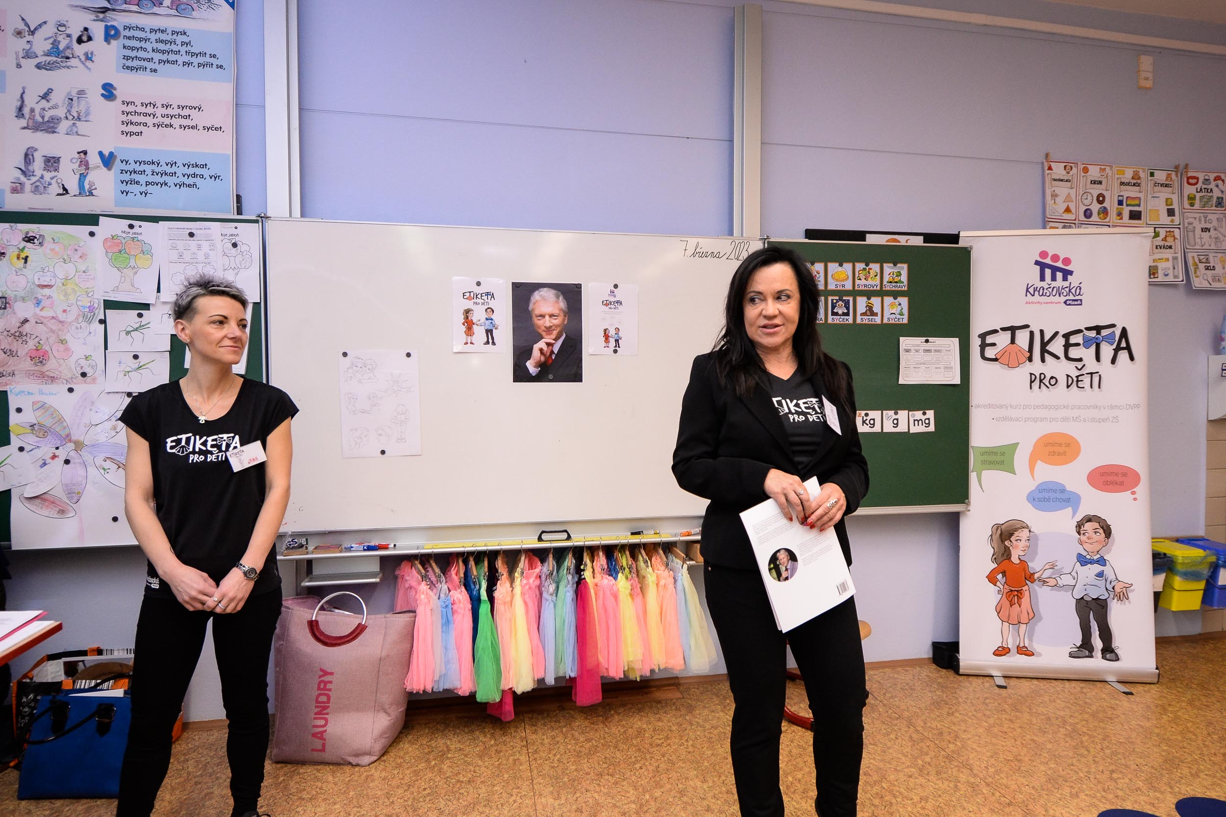 Hodina etikety na 1. ZŠ (foto: M. Pecuch, 7.3.2023)