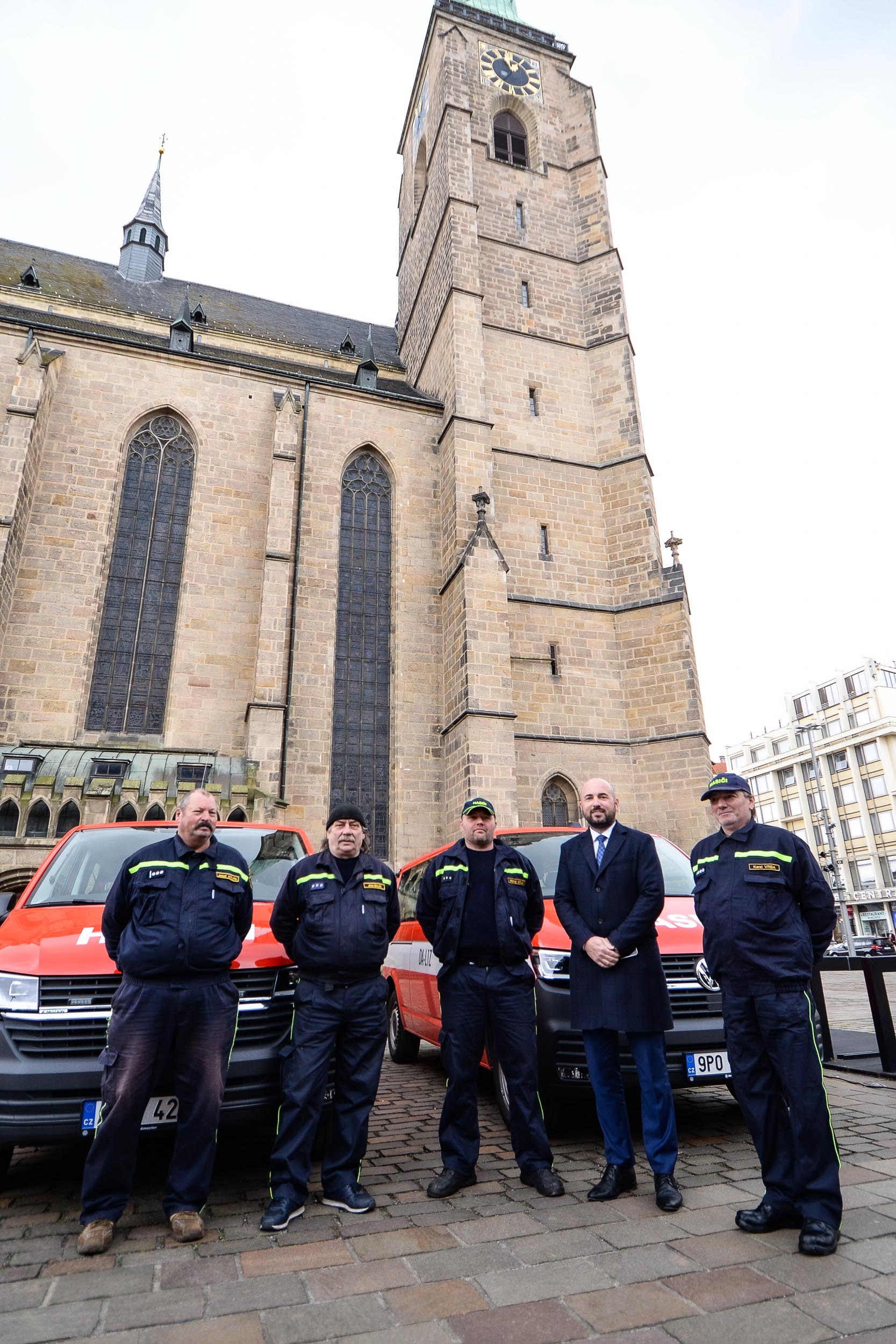 Město Plzeň předalo nová vozidla dobrovolným hasičům (foto: M. Pecuch, 15.3.2023)