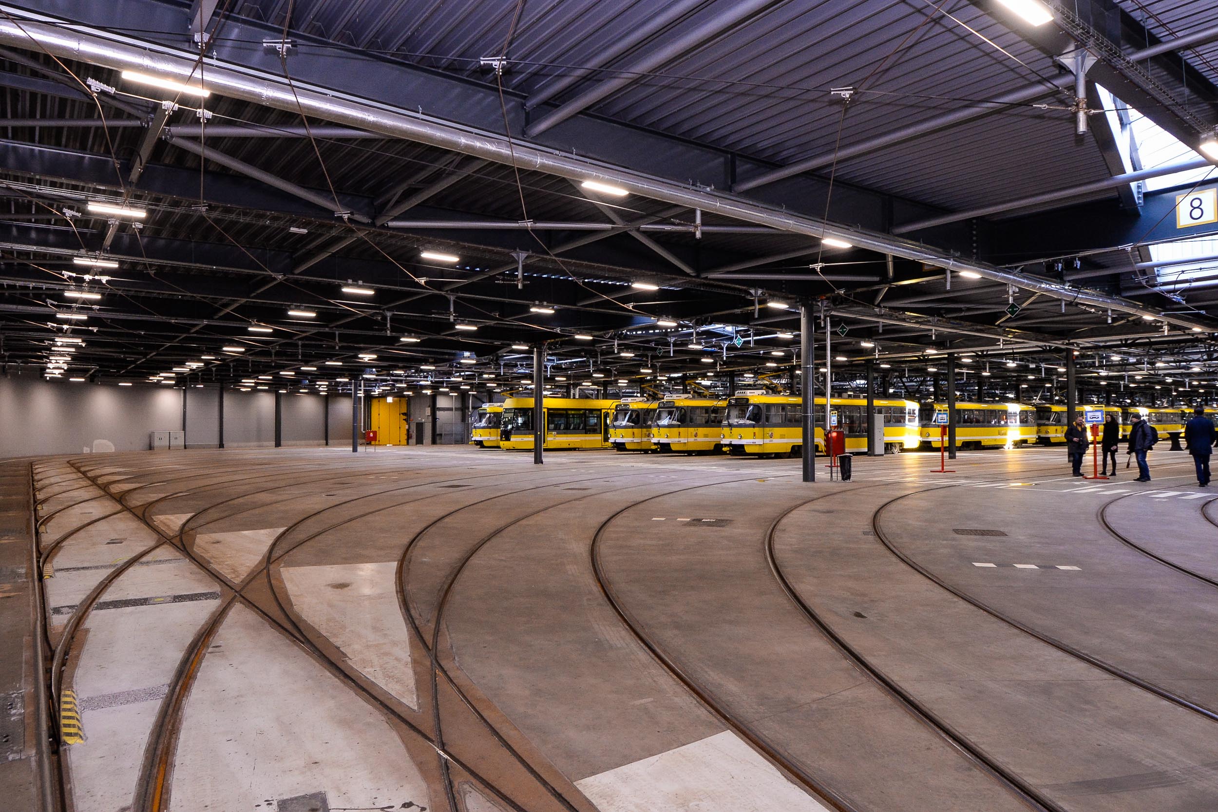 Zahájení provozu nové vozovny Slovany (foto: M. Pecuch, 16.3.2023)