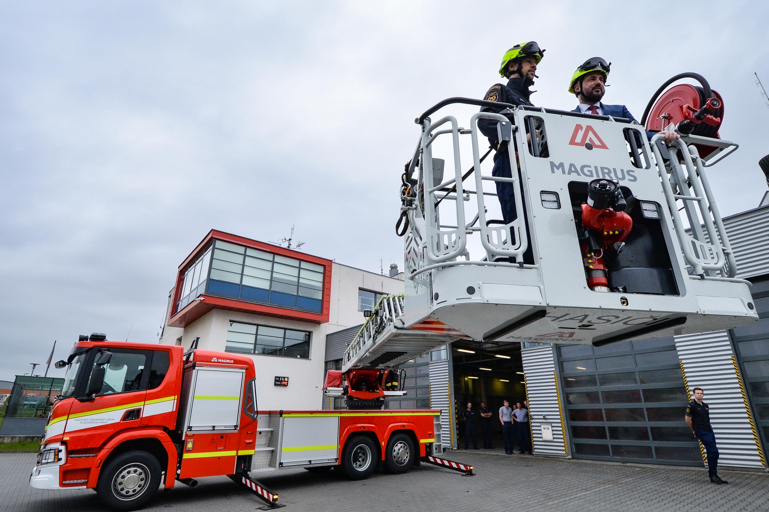 Nová technika pro hasiče Plzeňského kraje (foto: M. Pecuch, 10.5.2023)