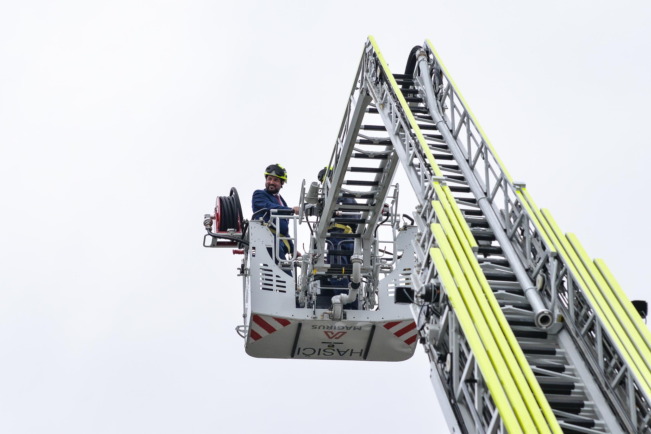 Nová technika pro hasiče Plzeňského kraje (foto: M. Pecuch, 10.5.2023)