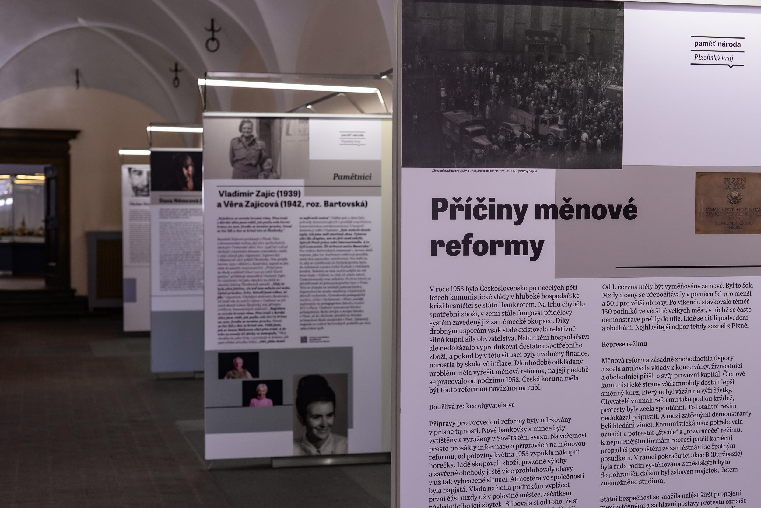 Výstava Den prvního zvonění (foto: M. Pecuch, 1.6.2023)