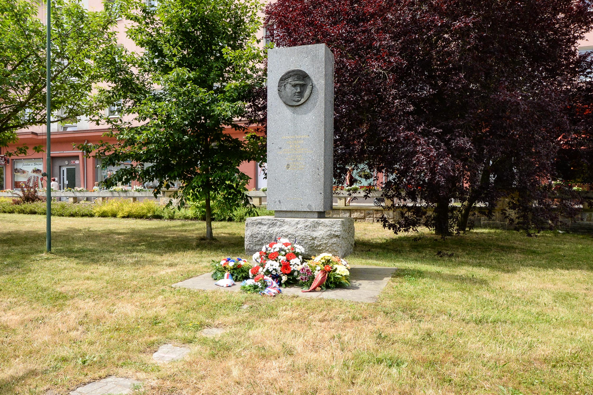 V Plzni připomněli památku generála Píky (foto: M. Pecuch, 21.6.2023)