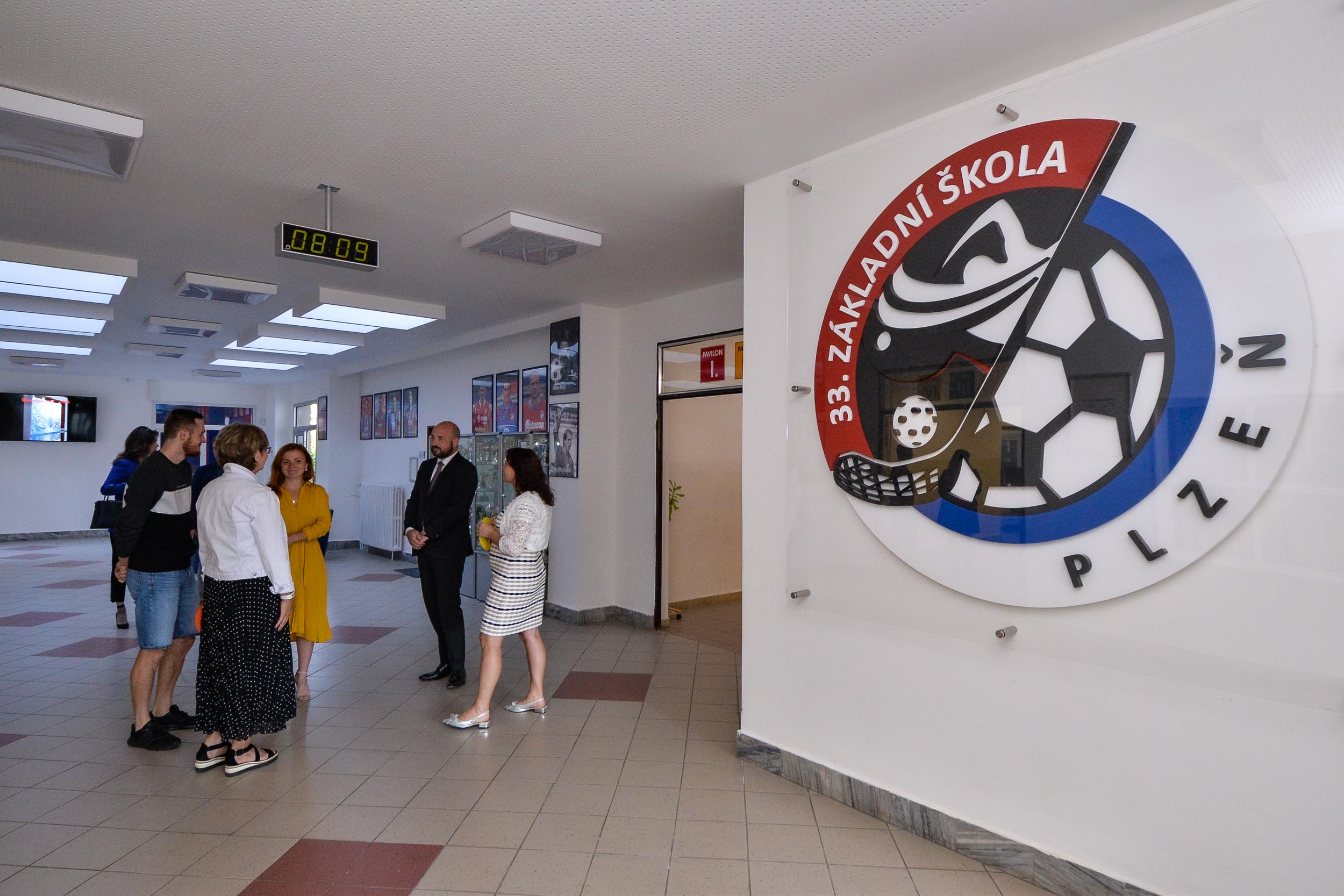 První školní den na 33. ZŠ v Plzni (foto: M. Pecuch, 4.9.2023)