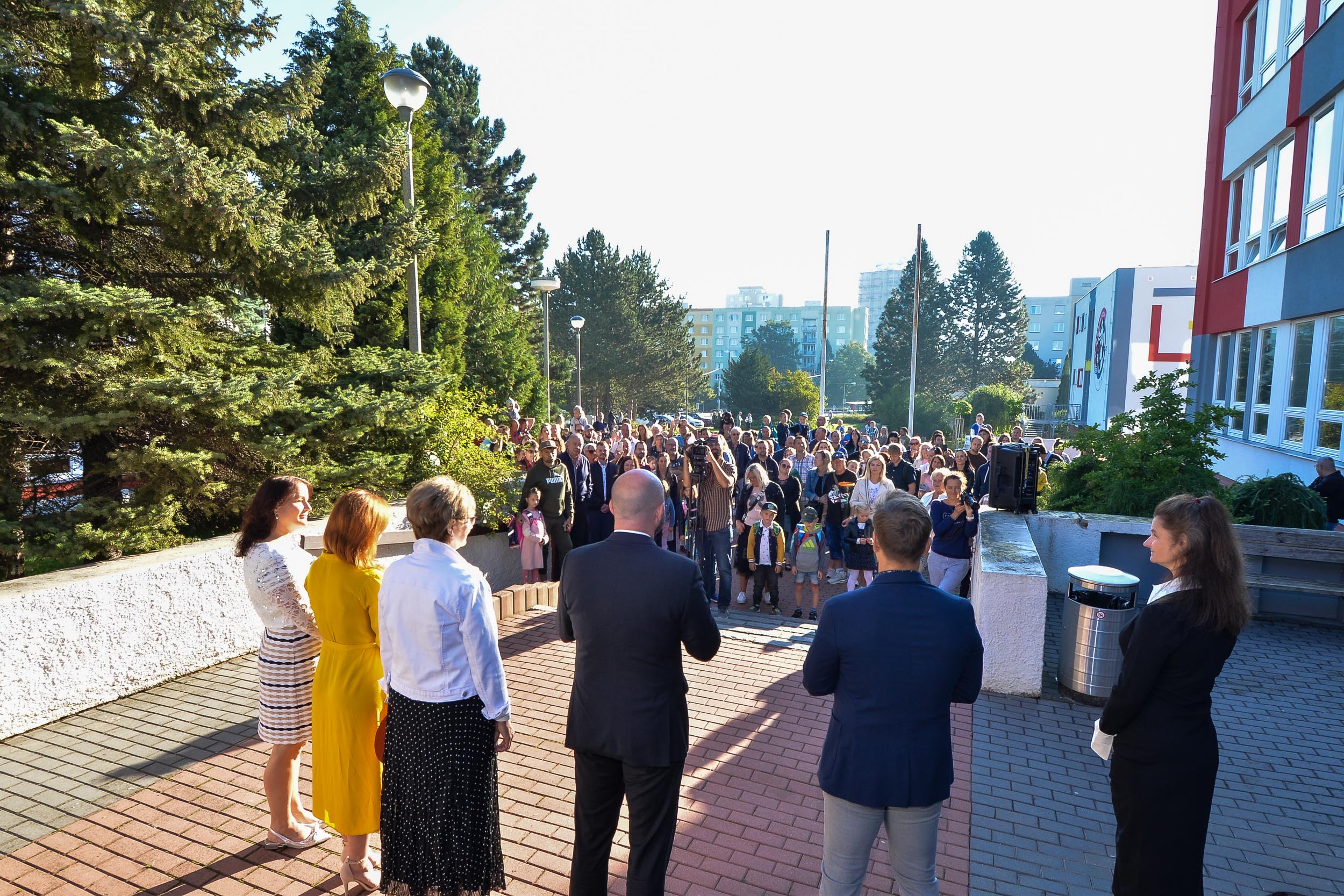 První školní den na 33. ZŠ v Plzni (foto: M. Pecuch, 4.9.2023)