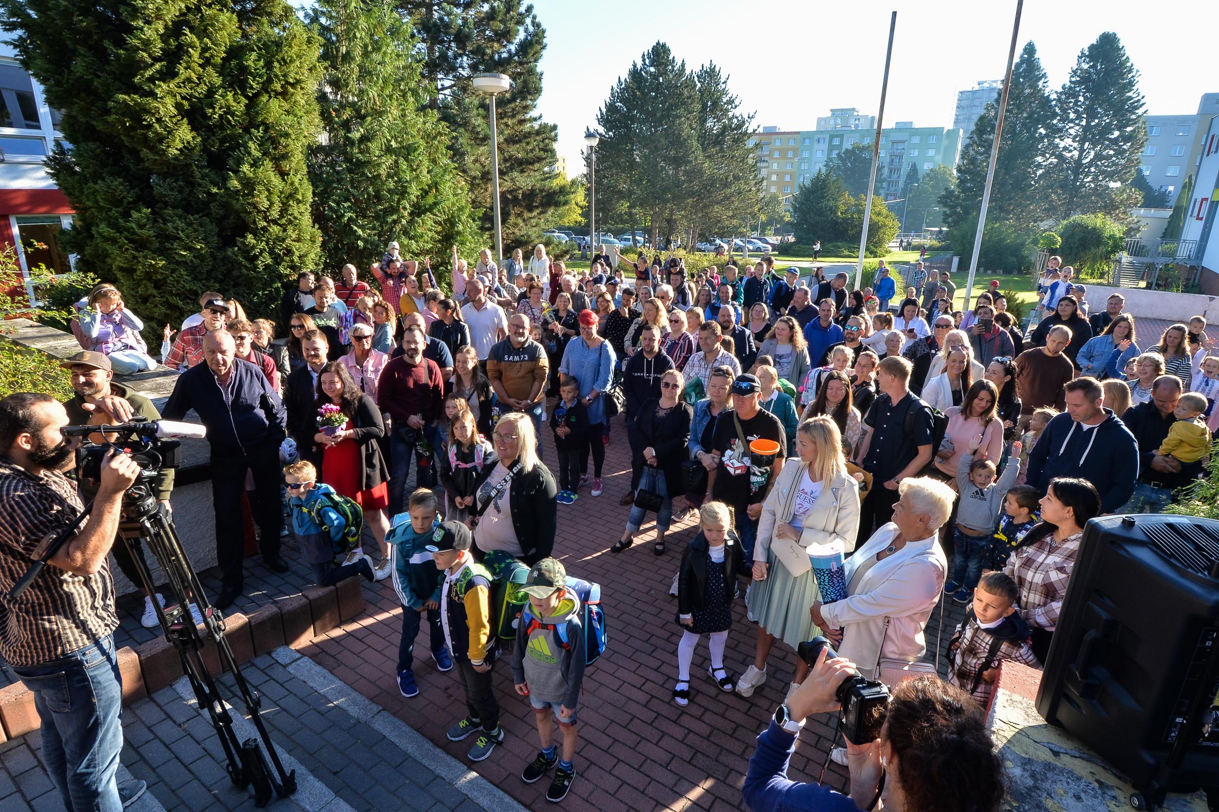 První školní den na 33. ZŠ v Plzni (foto: M. Pecuch, 4.9.2023)