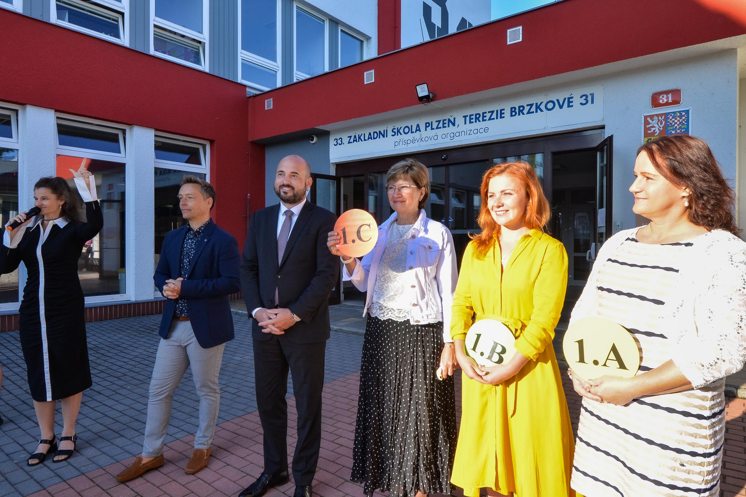 První školní den na 33. ZŠ v Plzni (foto: M. Pecuch, 4.9.2023)