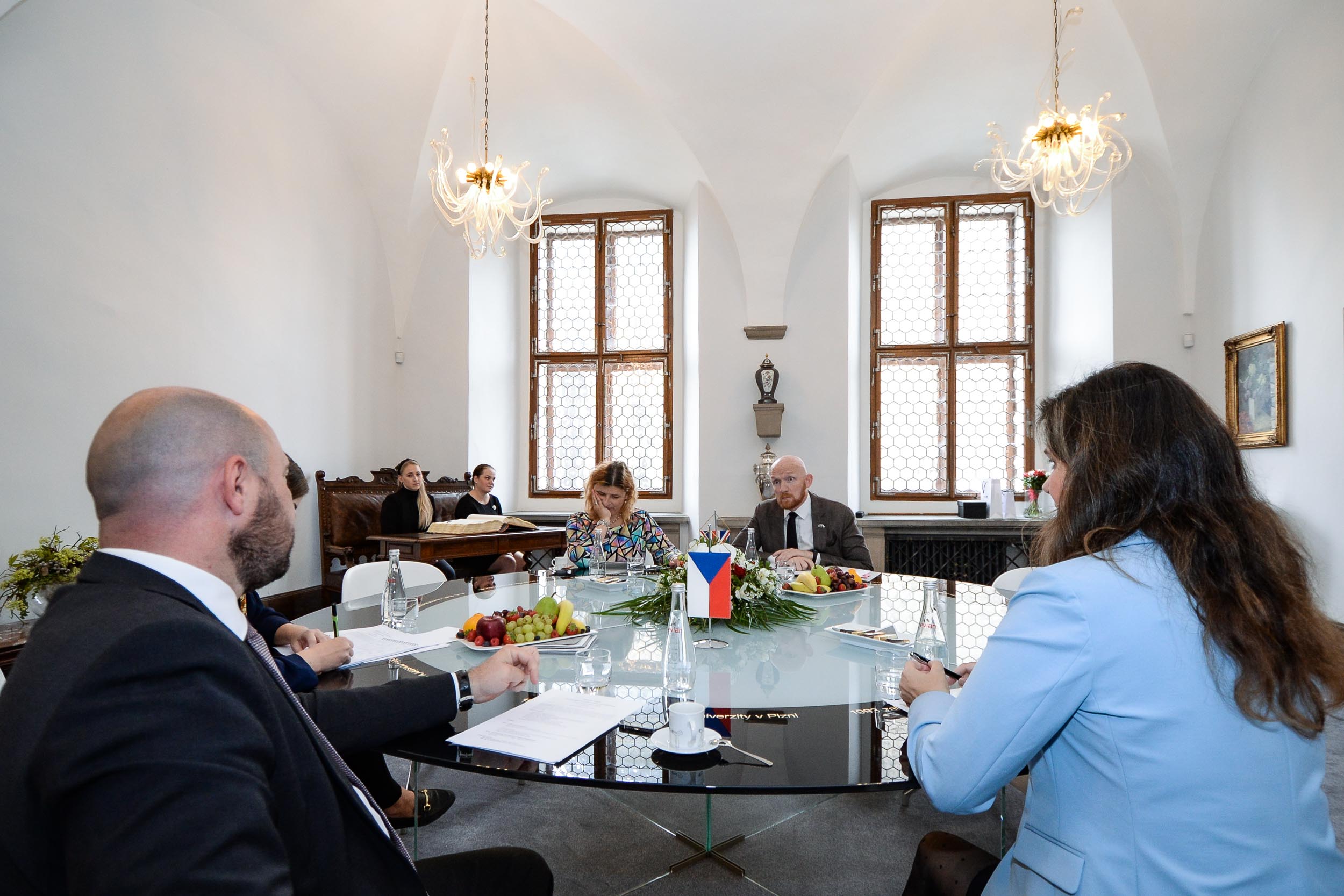 Plzeňskou radnici navštívil britský velvyslanec (foto: M. Pecuch, 12.10.2023)