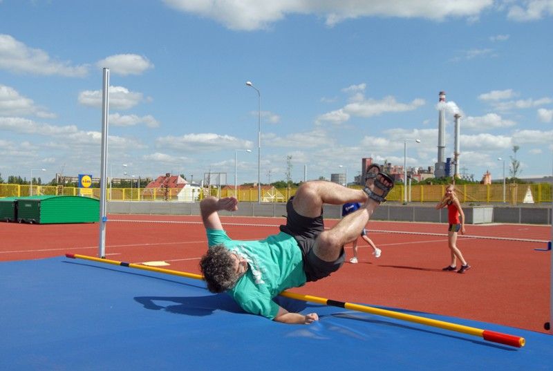 Nový atletický stadion včetně zázemí mohou od 1. července 2013 sportovci plně využívat. Areál, jehož stavbu město financovalo částkou přesahující 107 milionů korun, má v nájmu atletický klub AK Škoda Plzeň, který ho bude využívat pro tréninkové aktivity svých členů a zároveň jej bude provozovat.
