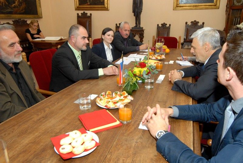 Litevský velvyslanec a náměstek Zrzavecký diskutovali nejen o obchodních vztazích