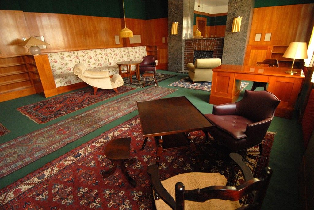 Kompletně zrekonstruovaný Loosův interiér na Klatovské 12