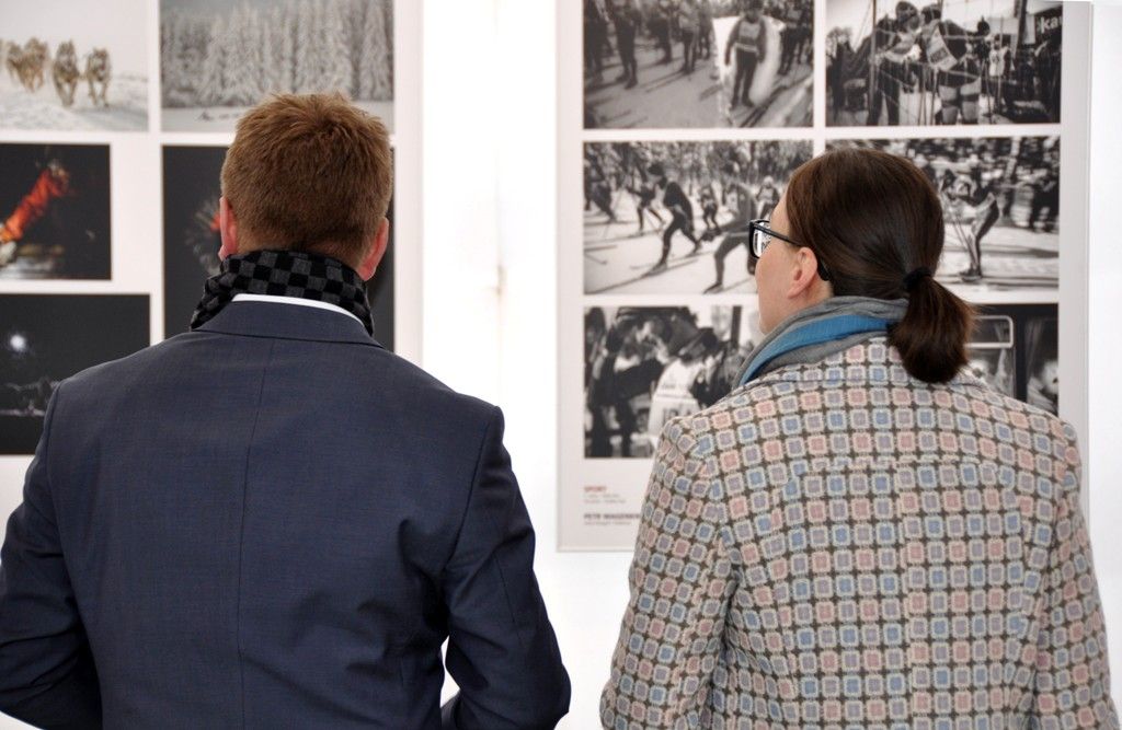 Plzeň je čtvrtým městem, které hostí unikátní výstavu Czech Press Photo. Na 168 snímcích českých fotožurnalistů jsou zachyceny významné a zajímavé okamžiky z loňského roku. Na zahájení výstavy 16.4.2014 v Plzni přijel jeden z porotců Herbert Slavík, který je zároveň kurátorem putovní výstavy. Městskou správu reprezentoval na vernisáži náměstek primátora Pavel Šindelář a k vidění tady byli i hokejista Martin Straka, herečka Andrea Černá nebo herec Martin Stránský.