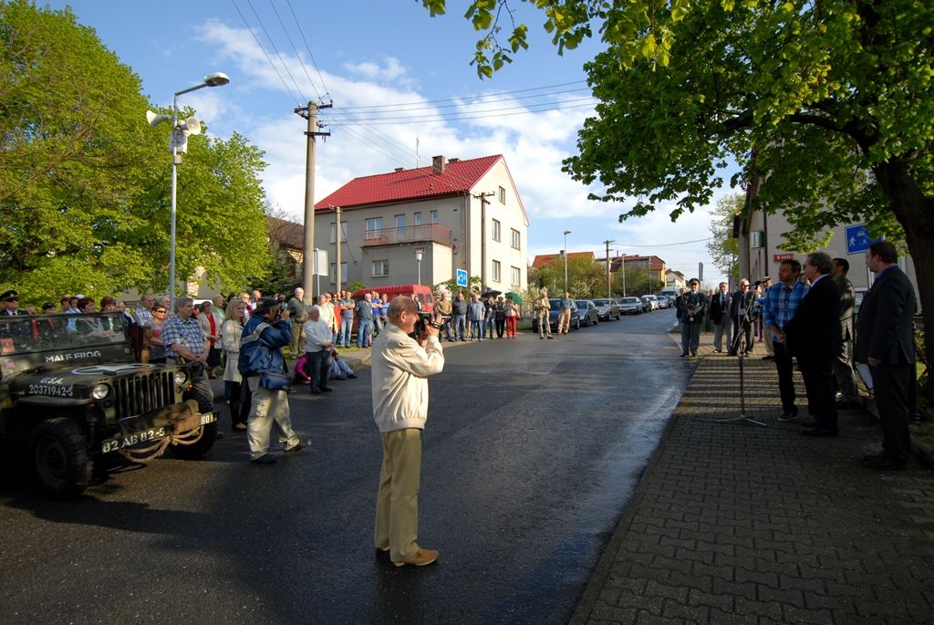 Slavnosti svobody 2014 - V Liticích se vzpomínalo na padlé americké letce