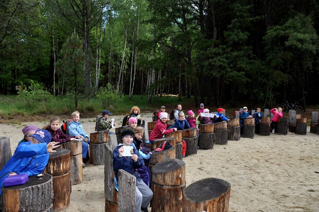 V prostoru horní plochy arboreta Sofronka byl slavnostně 14.5.2014 otevřen areál, který má sloužit především pro lesní pedagogiku. Doplní naučnou stezku borovic a expozici věnovanou včelařství, které se v Sofronce nacházejí. Nově tak vznikla unikátní prohlídková trasa s informačními panely v okolí rybníků Vydymáček a Rozkopaný sloužící především pro školy a registrované skupiny k environmentální a lesnické výchově. Jde o další krok Správy veřejného statku města Plzně, do níž bylo arboretum v roce 2010 začleněno.
