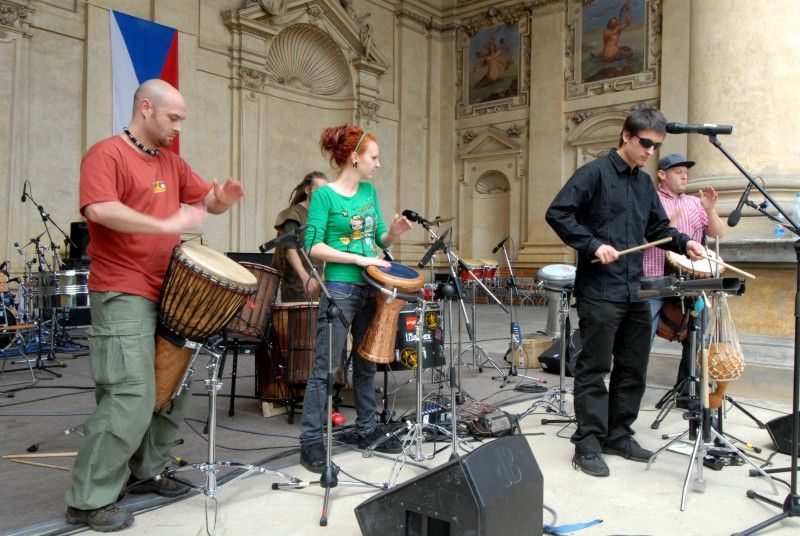 Den Plzně v Senátu s projektem Evropské hlavní město kultury 2015 (Valdštejnská zahrada, Praha, 19. června 2010)