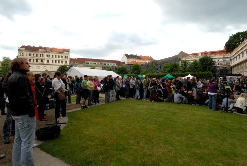 Den Plzně v Senátu s projektem Evropské hlavní město kultury 2015 (Valdštejnská zahrada, Praha, 19. června 2010)