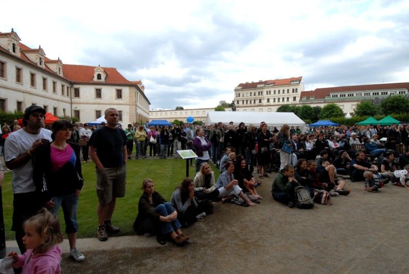 Den Plzně v Senátu s projektem Evropské hlavní město kultury 2015 (Valdštejnská zahrada, Praha, 19. června 2010)