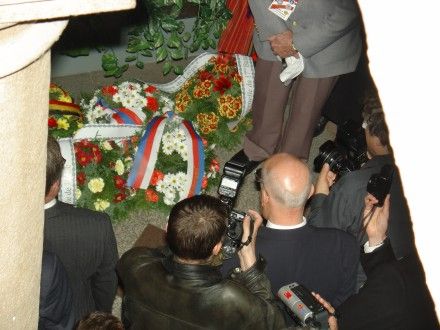 Vzpomínkový akt k uctění amerických vojáků 16. obrněné divize a belgických vojáků 17. Královského střeleckého pluku na plzeňské radnici