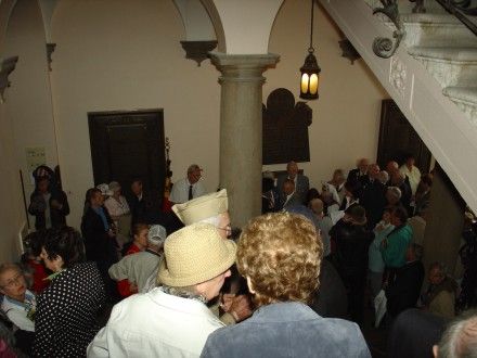 Vzpomínkový akt k uctění amerických vojáků 16. obrněné divize a belgických vojáků 17. Královského střeleckého pluku na plzeňské radnici