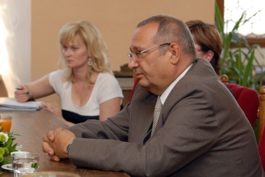 Spolu s panem Václavem Jílkem přijela na plzeňskou radnici i mongolská novinářka Borkhondoin Indra