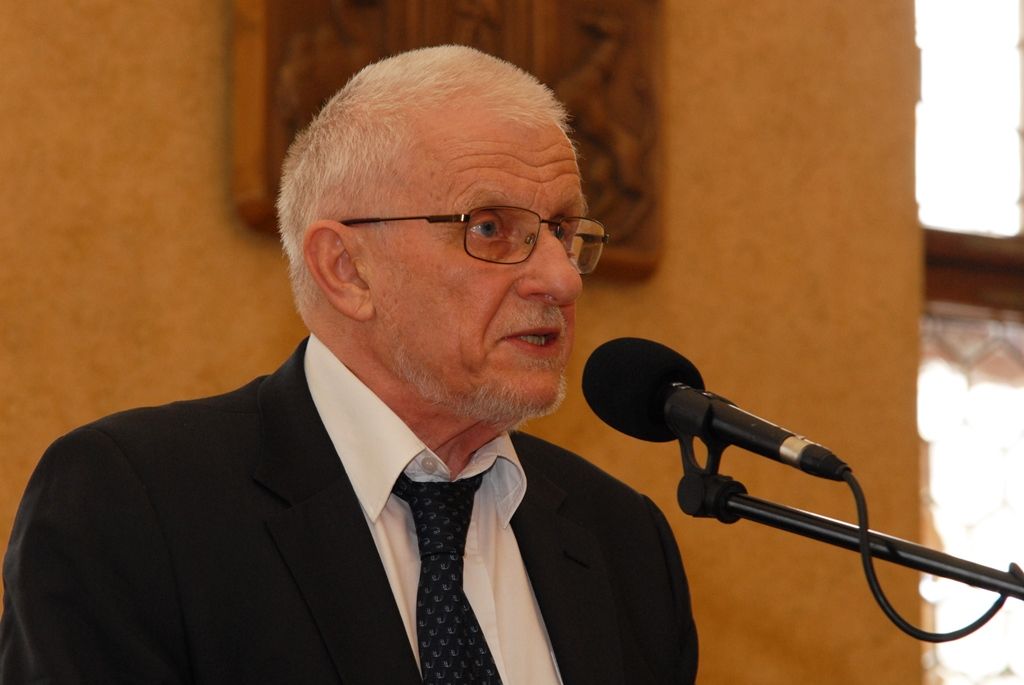 Plzeňské události 1. června 1953, kdy se na dvacet tisíc Plzeňanů vzepřelo komunistické moci, si město jako každý rok připomnělo udělením Ceny 1. června. Obdržel ji český literární kritik, politický komentátor, publicista a vysokoškolský učitel Bohumil Doležal za trvalou obhajobu a prosazování principů demokracie, lidských práv a svobod. (foto: 1.6.2014)