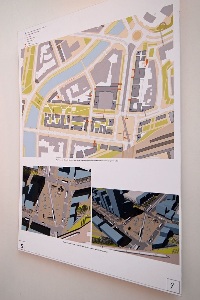 Všechny hodnocené návrhy architektonicko-urbanistické soutěže na řešení území Americká – Nádražní – křižovatka U Jána – Denisovo nábřeží je možné vidět na výstavě v atriu Měšťanské besedy. Porota ocenila tři z jedenácti zaslaných. Žádný z nich však nenavrhla na příčku nejvyšší. O druhé místo se dělí návrhy mimoplzeňských architektů, třetí místo získal tým plzeňský. (foto: 16.6.2014)